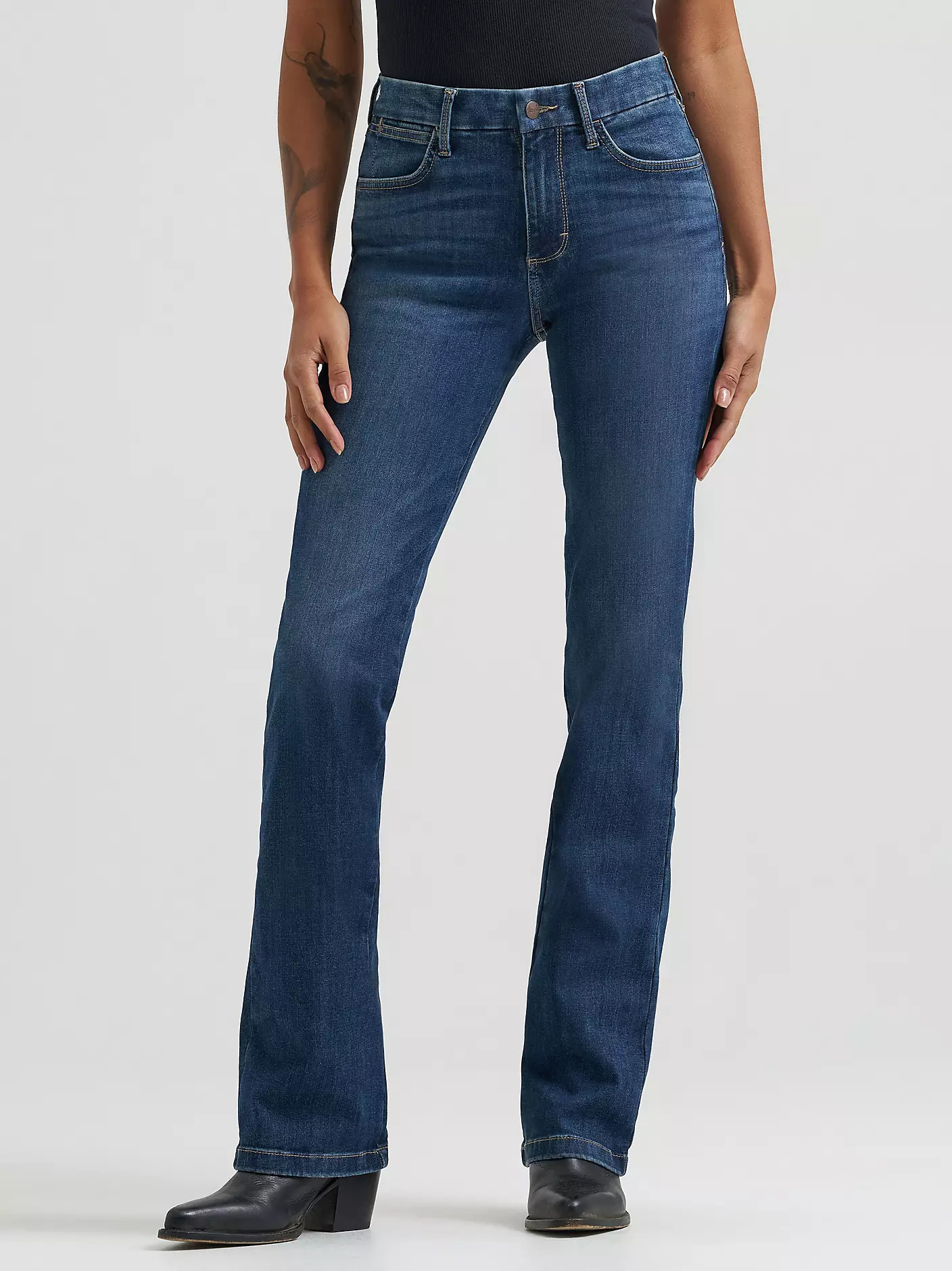 Women's Wrangler Bespoke High Rise Bootcut Jean | Wrangler