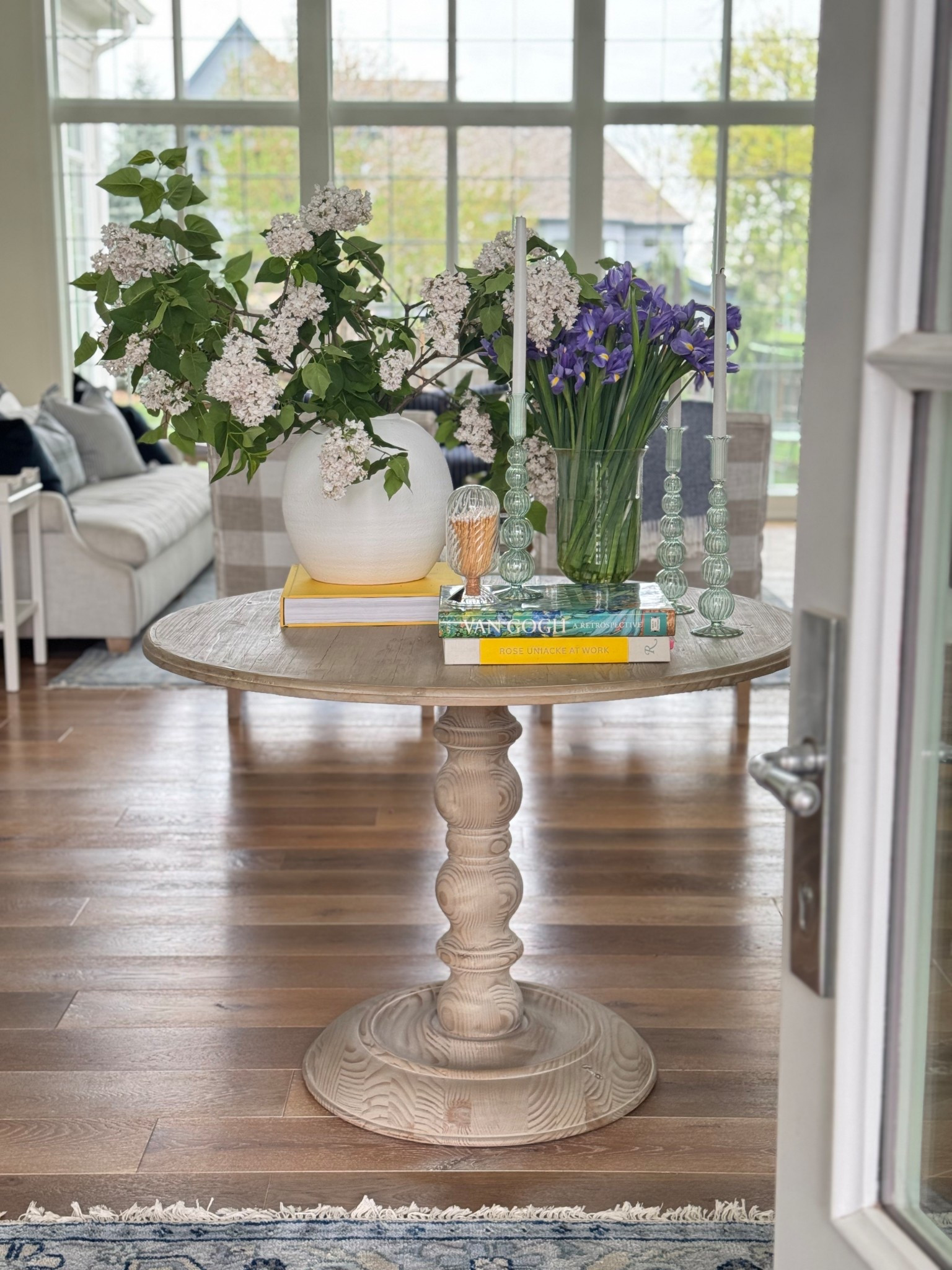 Spring decor, entryway decor, center table, entry table, spring decorating, glass candlesticks, green candle holderr

#LTKSeasonal #LTKStyleTip #LTKHome