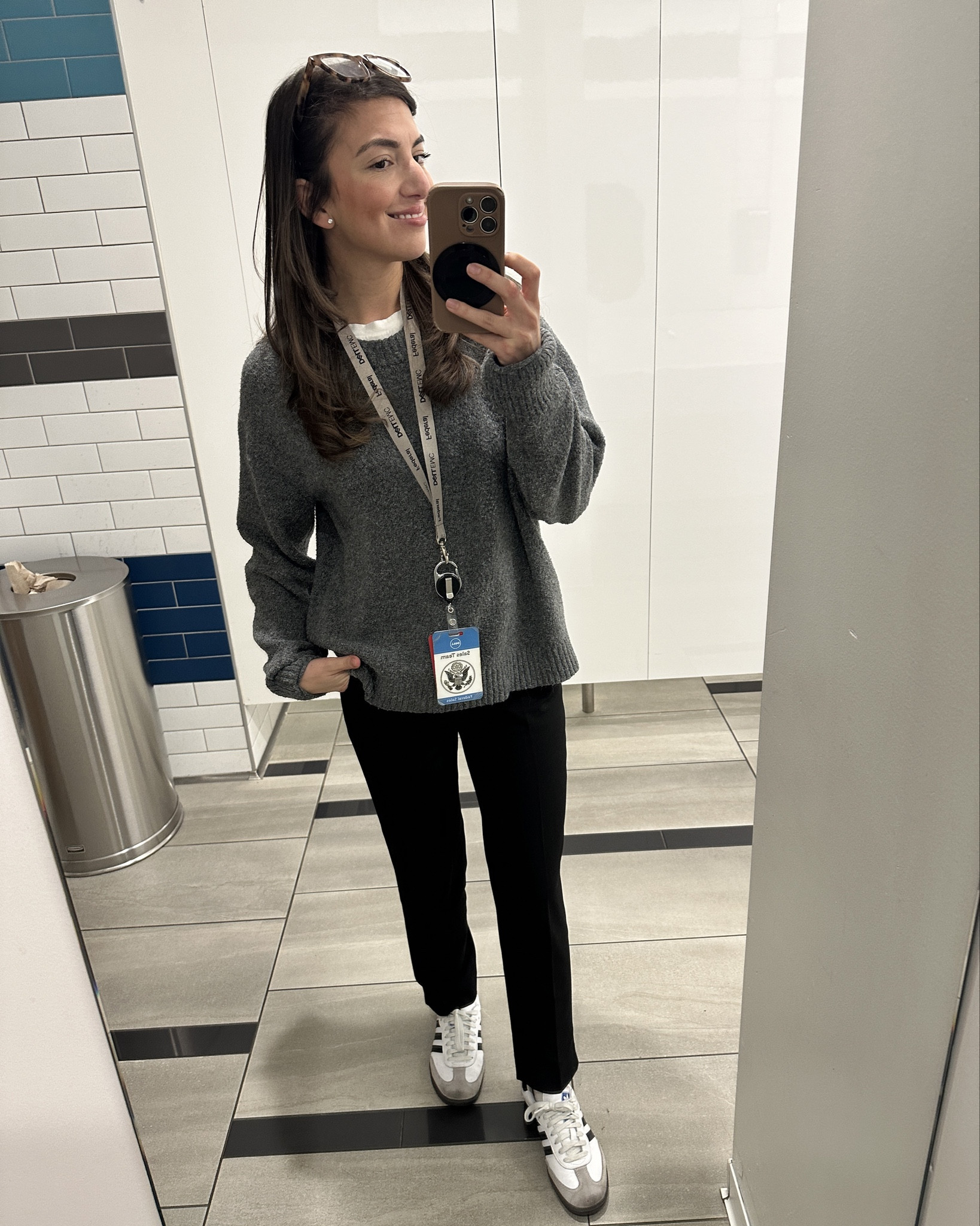 Loving the look of layered sweaters for winter! ❄️ This one is sooo cozy and versatile, I’m wearing a size small! 

#LTKootd #LTKFindsUnder50 #LTKWorkwear