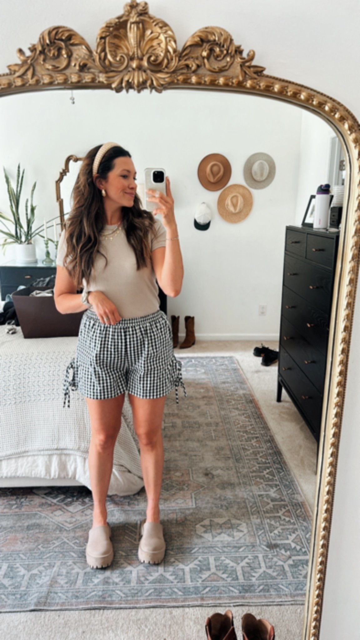 Obsessed with these cute $18 Amazon shorts! 

#LTKFindsUnder50 #LTKMidsize