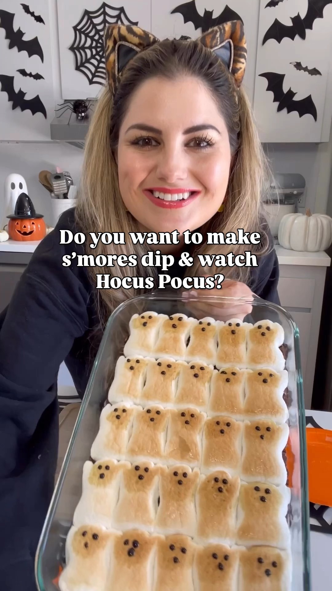 ONLY 3 ingredients! 👻 

🩷 RECIPE on my blog BEST FRIENDS FOR FROSTING under: HALLOWEEN PEEPS S’MORES GHOST DIP! 

This Halloween s’mores dip with ghost Peeps is the cutest (and tastiest!) spooky treat! 🎃 

Perfect for a Halloween party appetizer, a quick Halloween dessert, or just a fun family Halloween snack.

Halloween dessert  Halloween snacks • Halloween baked treats • Halloween recipe • Halloween treat



#LTKParties #LTKSeasonal