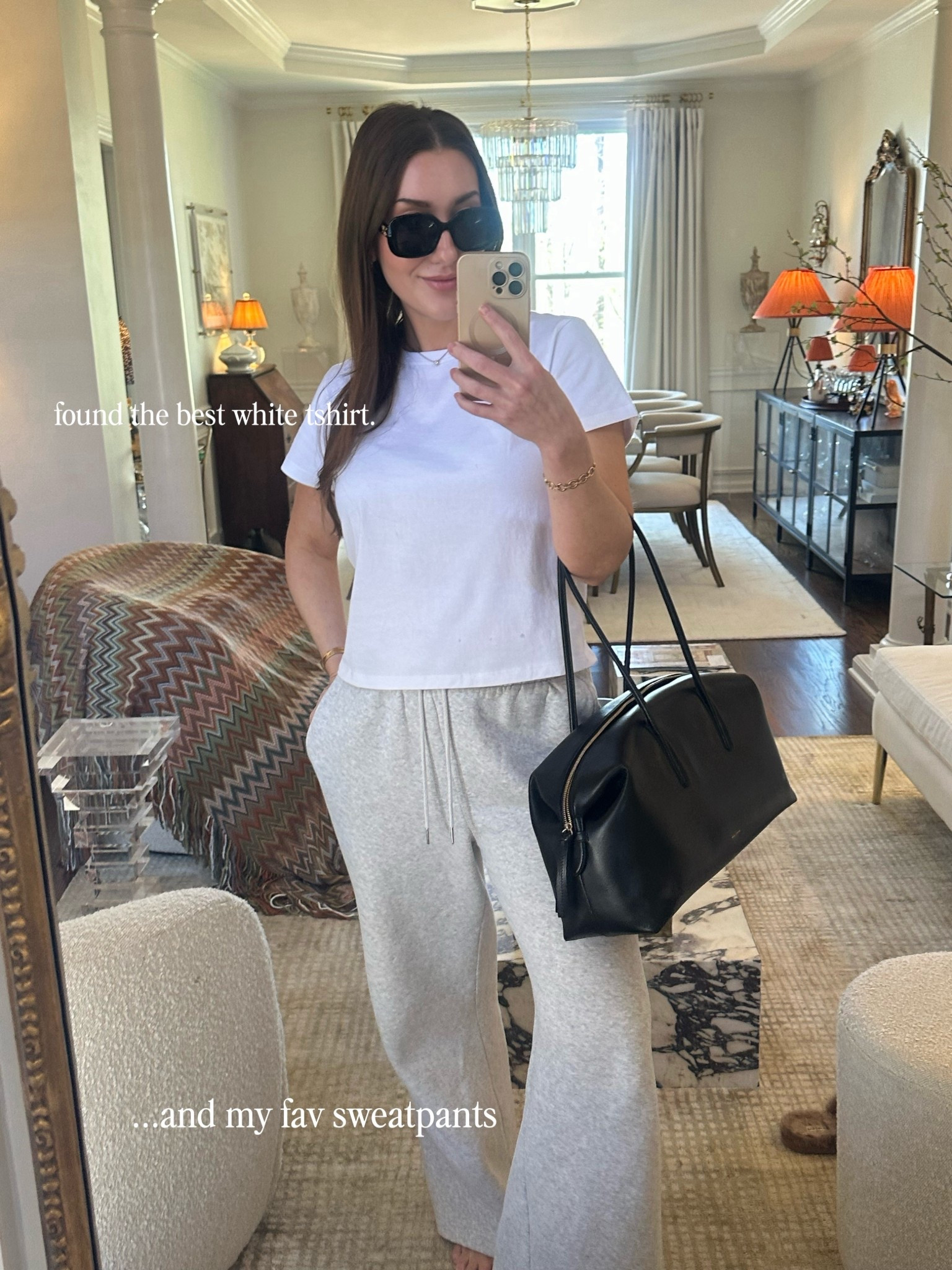 From the IG post 💕
All tops/pants in medium 
Blanket in “brown” colorway 


#LTKootd