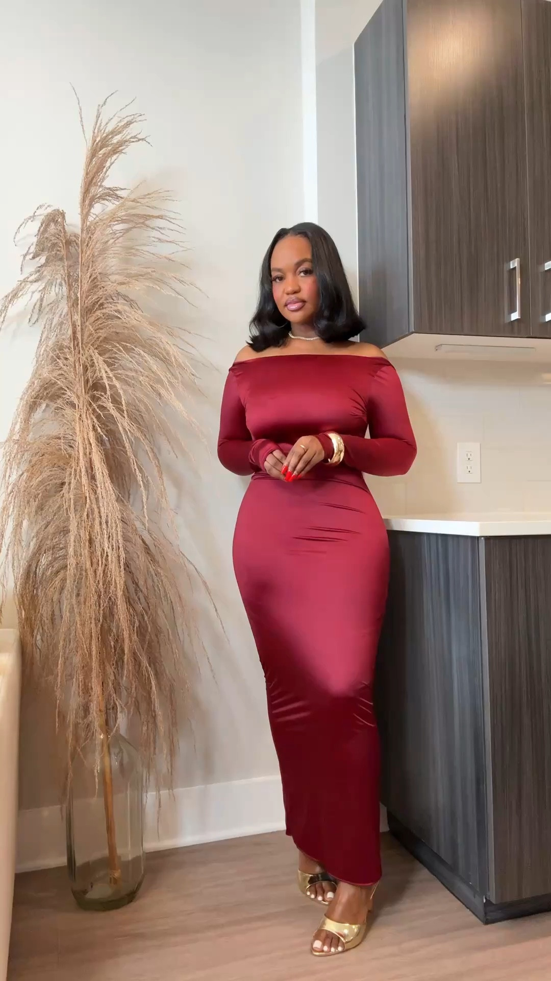 I call this my Holiday Hosting dress 😍😮‍💨🫢 

#LTKHoliday #LTKootd #LTKPetite