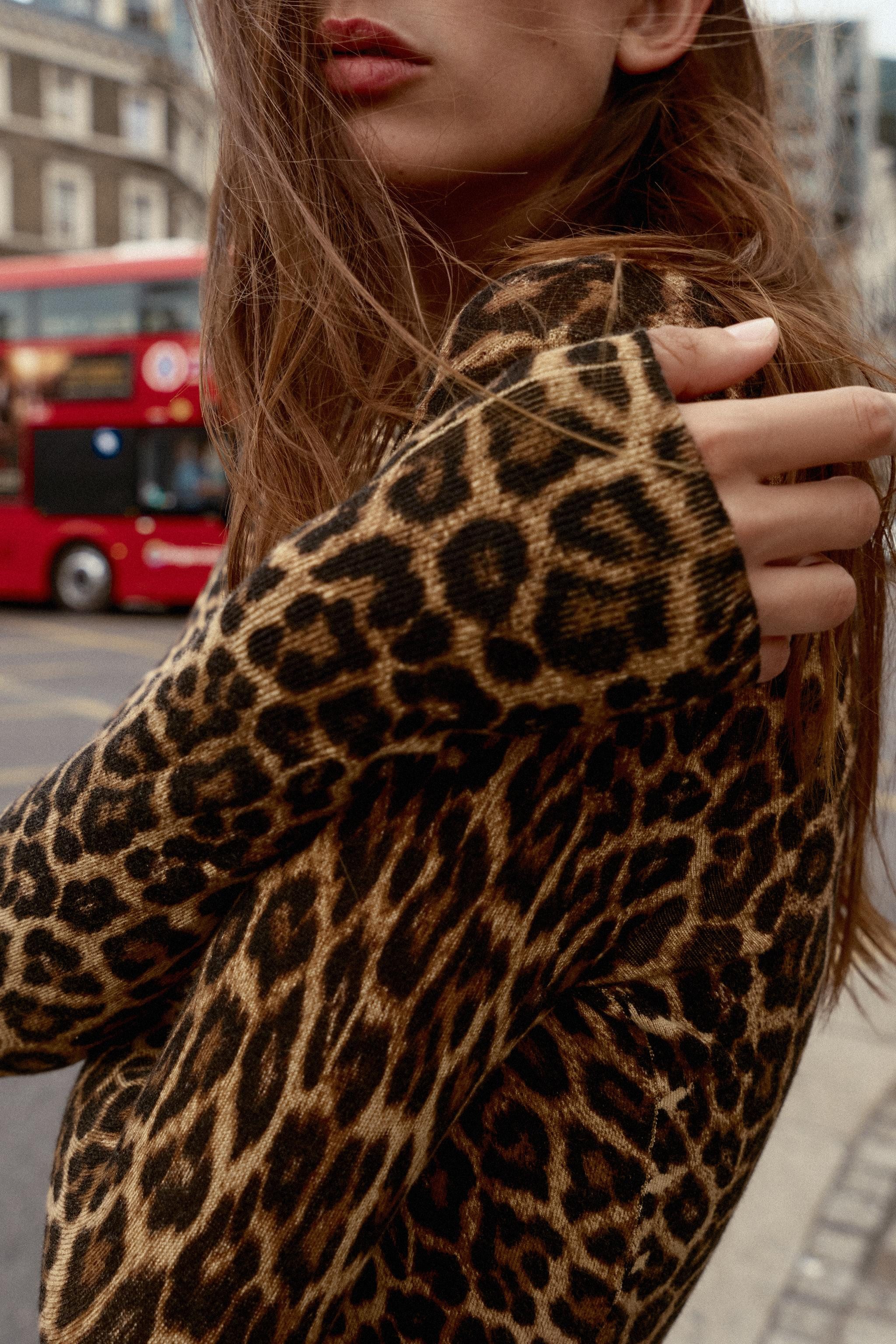 ANIMAL PRINT KNIT SWEATER | Zara UK