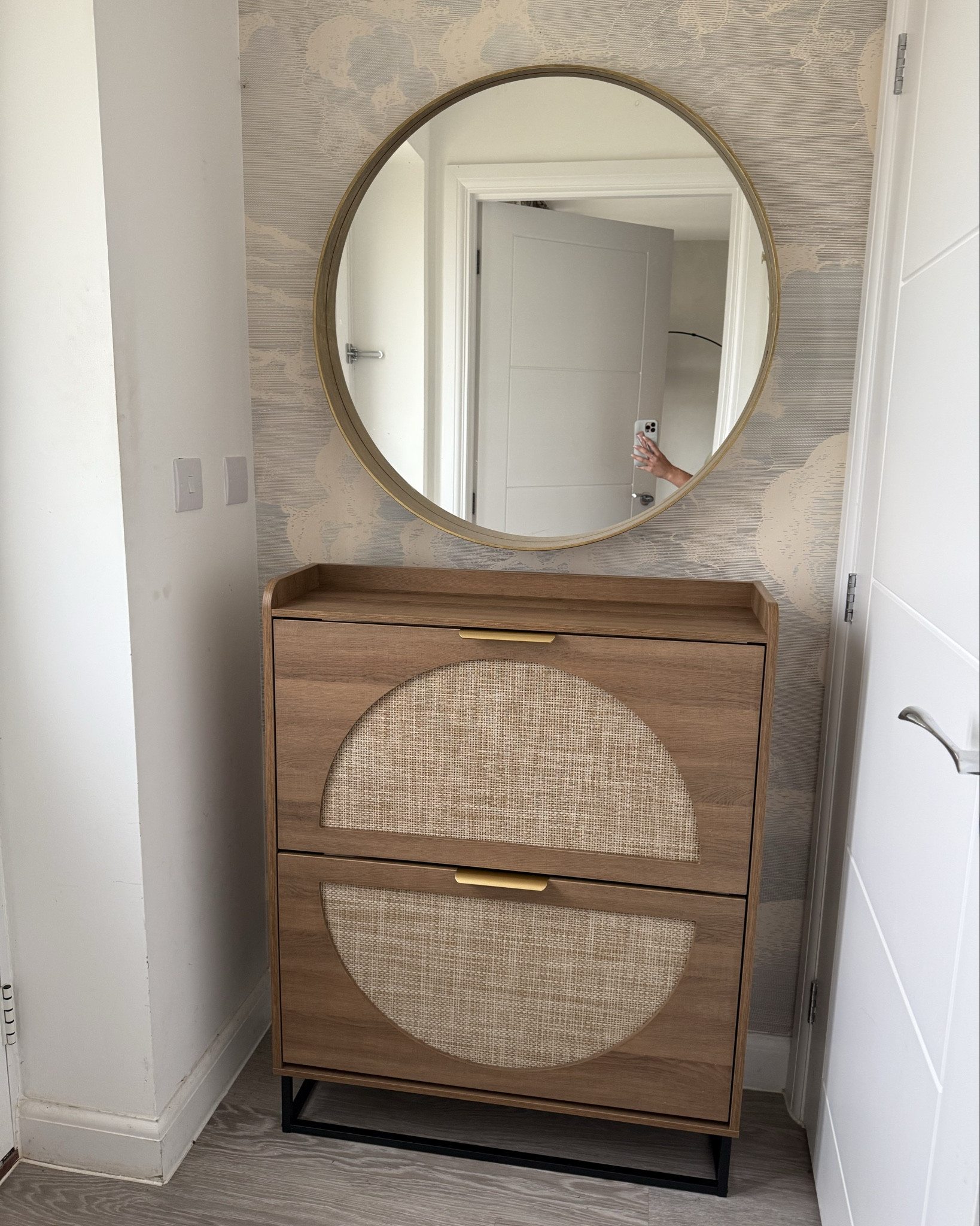 New shoe rack! And what an absolute bargain!! 