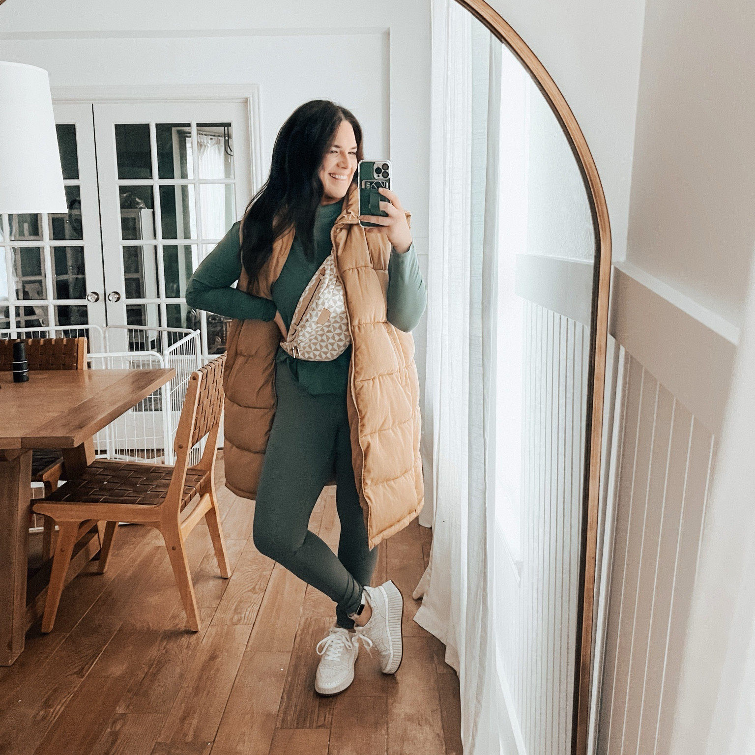 The best athleisure!! Buttery soft leggings and super comfy top! This brand is amaze 🤌🏼

#LTKfindsunder50 #LTKmidsize #LTKstyletip