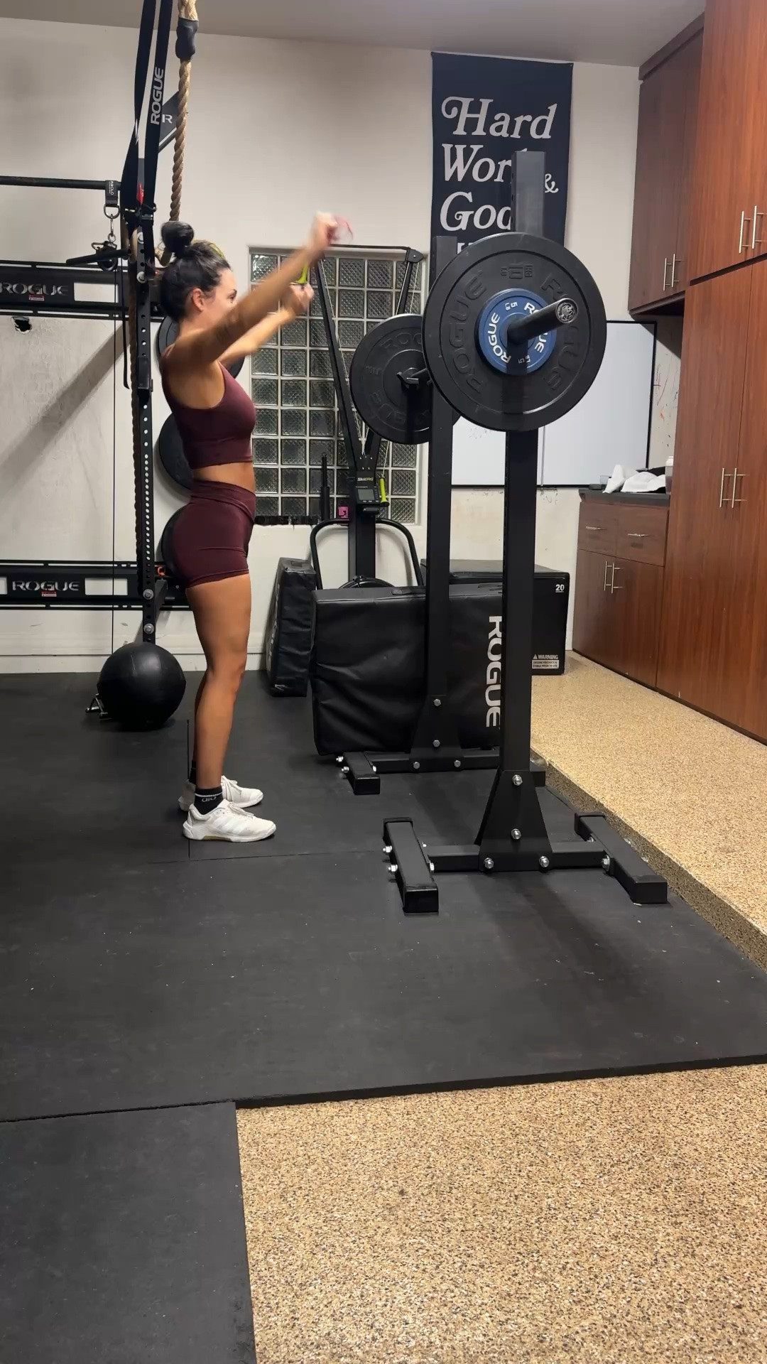 Good morning! Wore @Aerie today for my workout. I am in size smalls // everything is on sale! 

Active
Active set

#LTKActive #LTKfitnessgoals #LTKdayinmylife