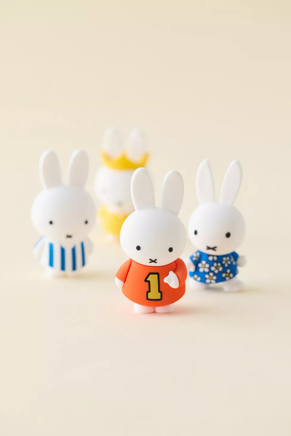 Smoko Miffy Blind Box Figure | Urban Outfitters (US and RoW)