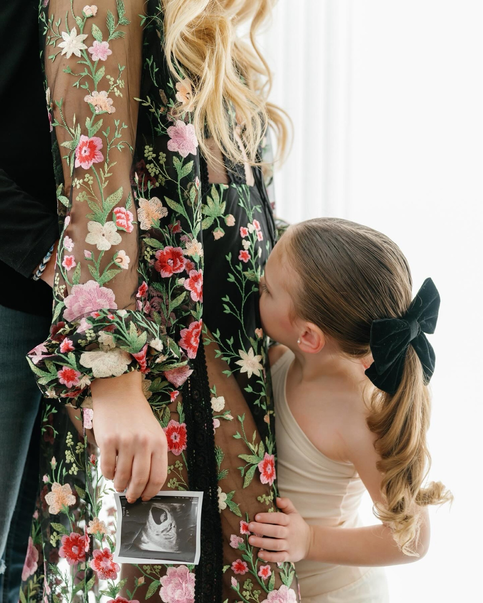 Maternity shoot dress 🌸
.
.
#dress #photoshoot #maternity #bump #bumpfriendly #wedding #baby #pregnant 

#LTKbaby #LTKfamily #LTKwedding