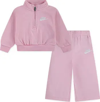 Nike Club Essentials Fleece Half Zip Pullover & Sweatpants Set | Nordstrom | Nordstrom