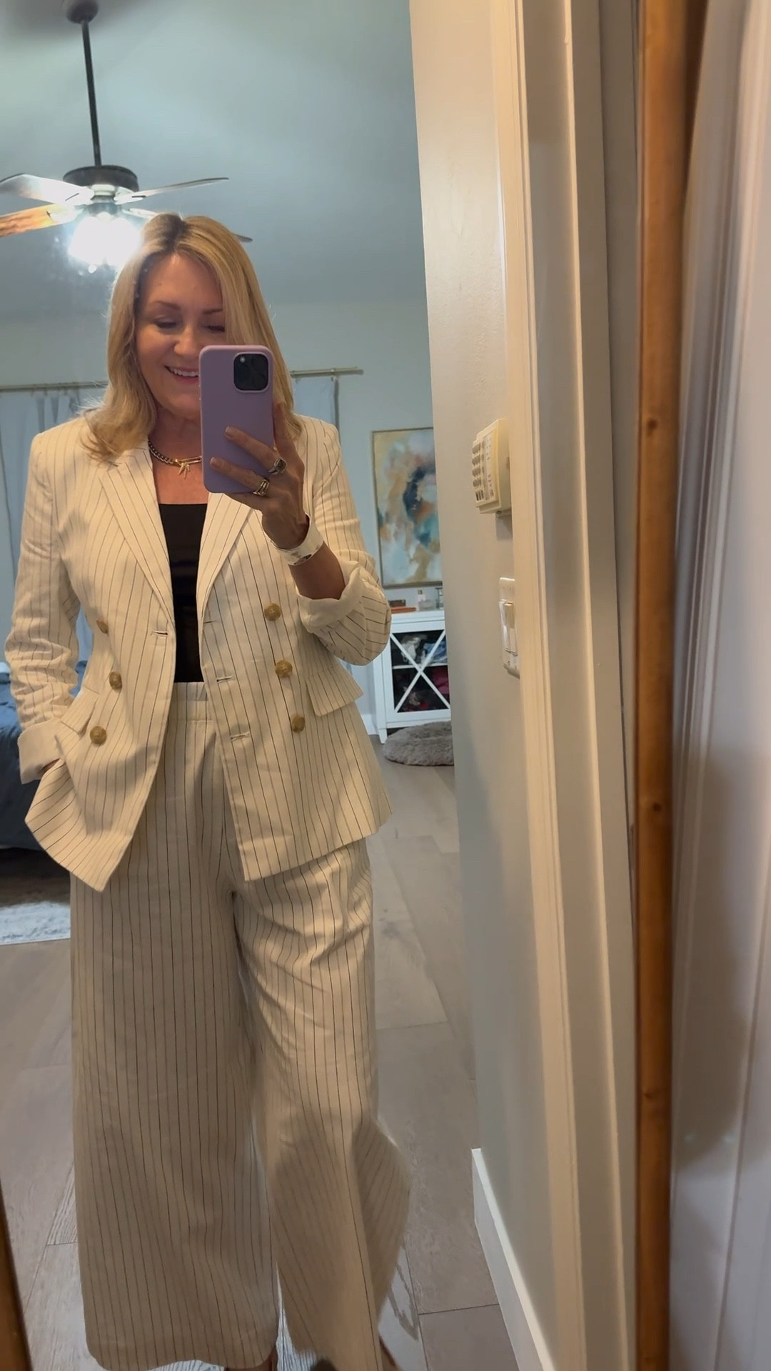 Work outfit, wide leg pants and blazer, spring outfit 

#LTKWorkwear #LTKSeasonal #LTKootd