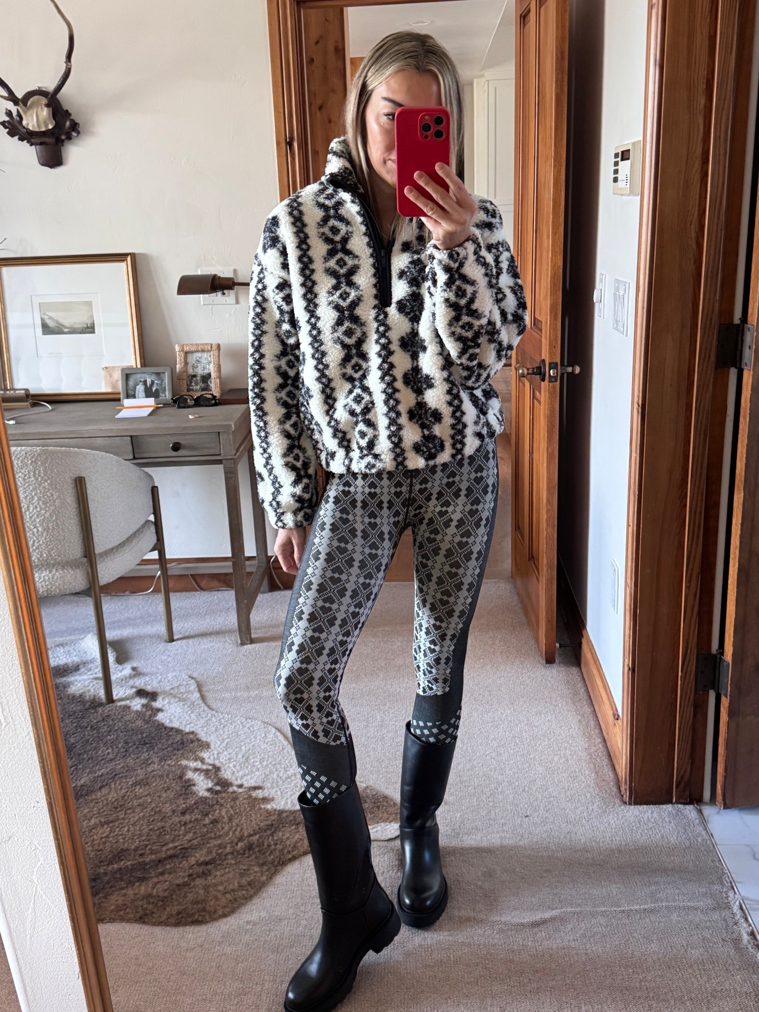 Target set 

#LTKFindsUnder50 #LTKOver40 #LTKHoliday