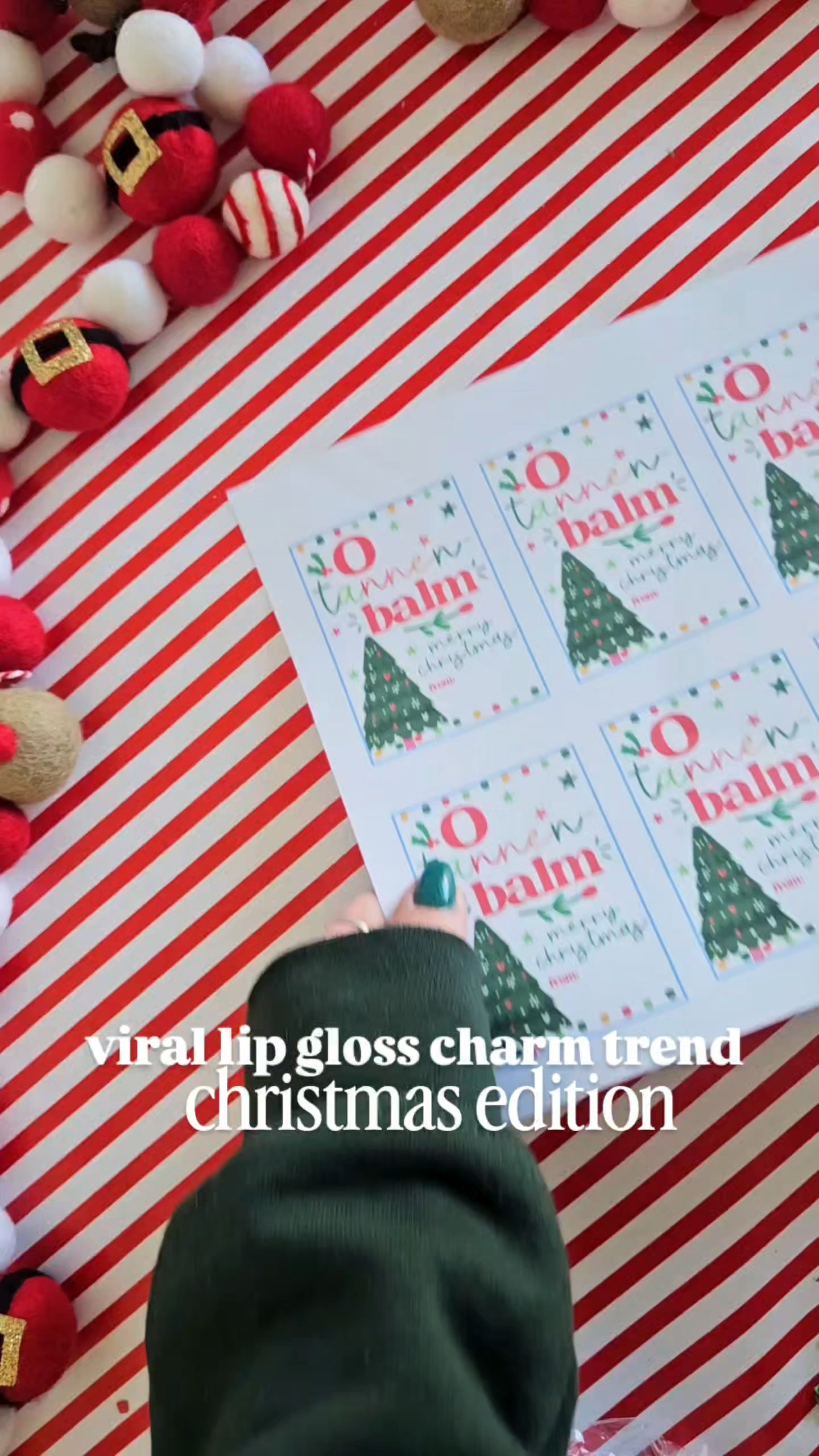 Christmas charm lip gloss trend! Yes please!🎅🥰❤️ perfect christmas gift or girls craft night idea!

#LTKGiftGuide #LTKHoliday #LTKSeasonal