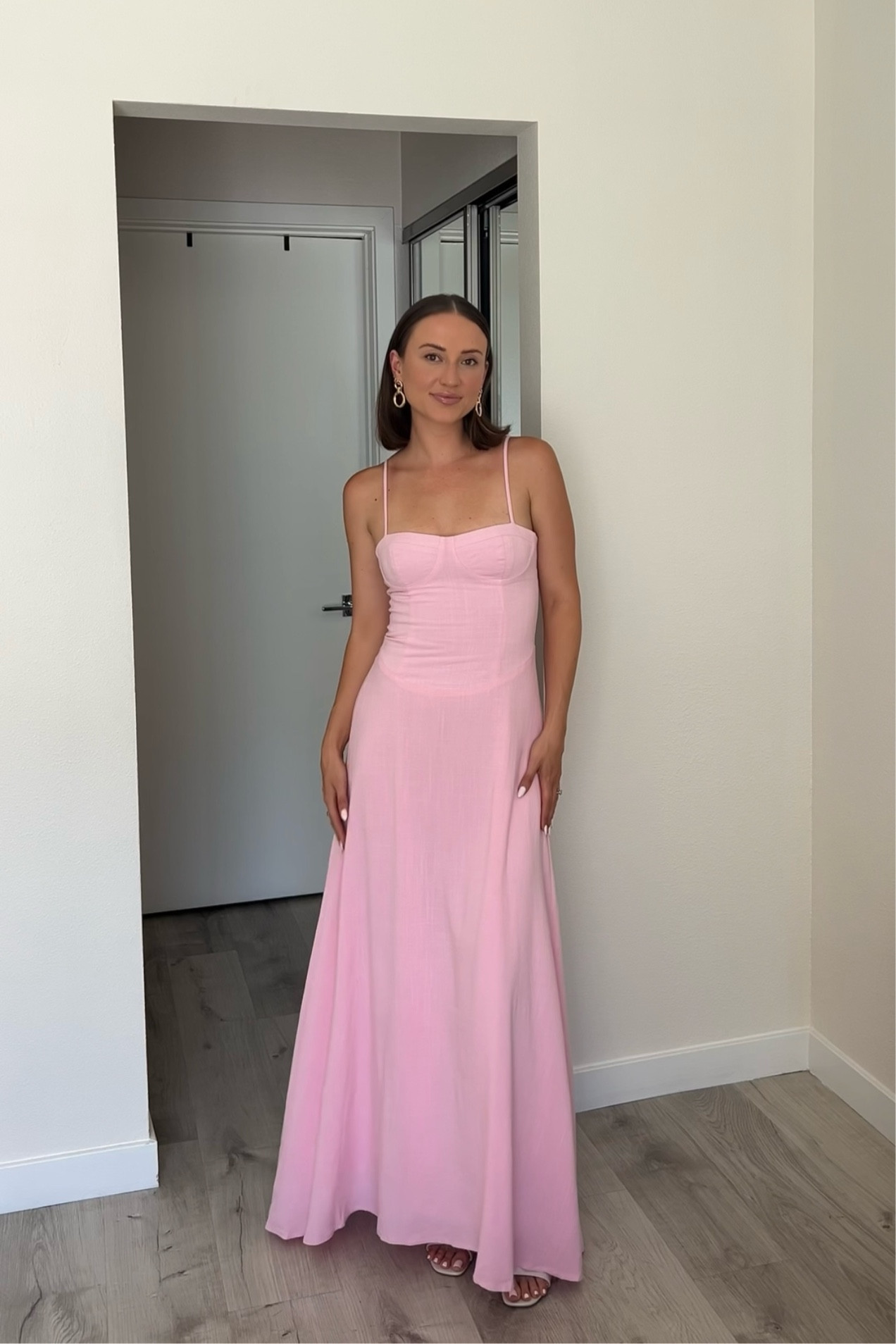 Summer wedding guest dress 
wearing size US 4
25% off sitewide with code YAY25

#LTKWedding #LTKSeasonal #LTKFindsUnder100