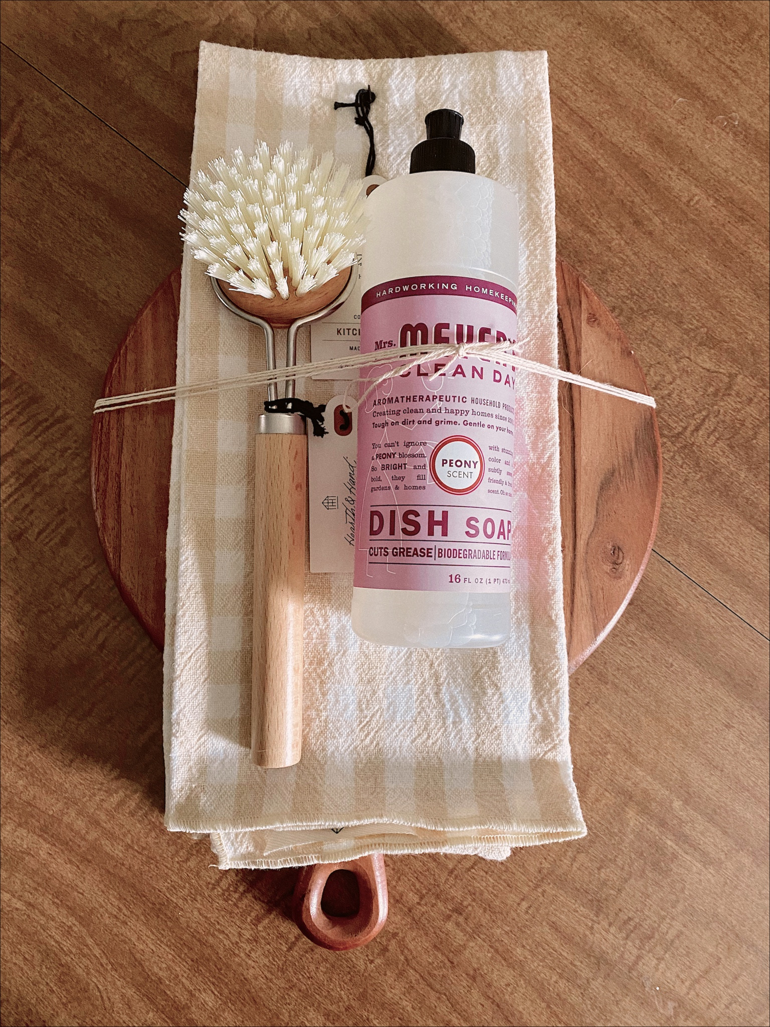 house warming gift

#LTKGiftGuide #LTKunder50 #LTKhome