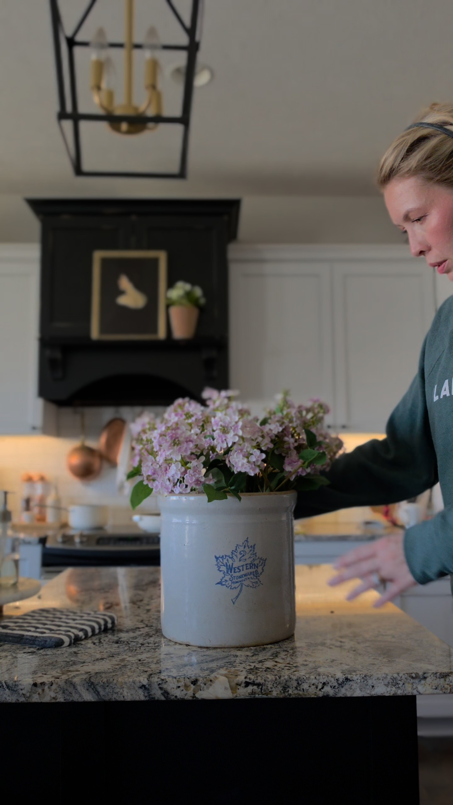 Switching the florals for the pantry. We're going from tulips to lilacs

#LTKSeasonal #LTKOver40 #LTKHome