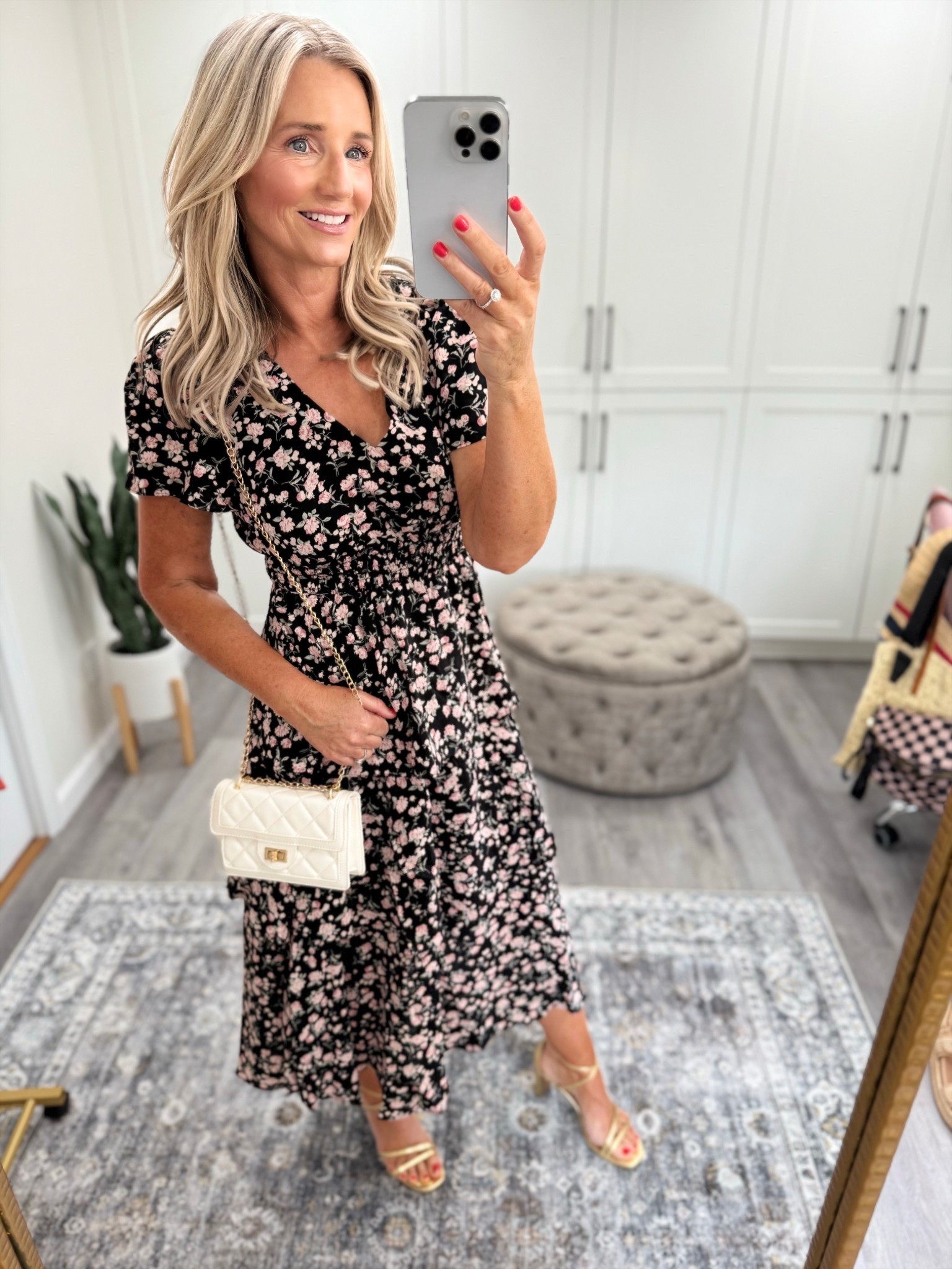 Brunch, church, bridal shower? This dress is always appropriate! Runs TTS. 

FLORAL DRESS
CHURCH DRESS
MIDI DRESS 

#LTKStyleTip #LTKFindsUnder100 #LTKFindsUnder50