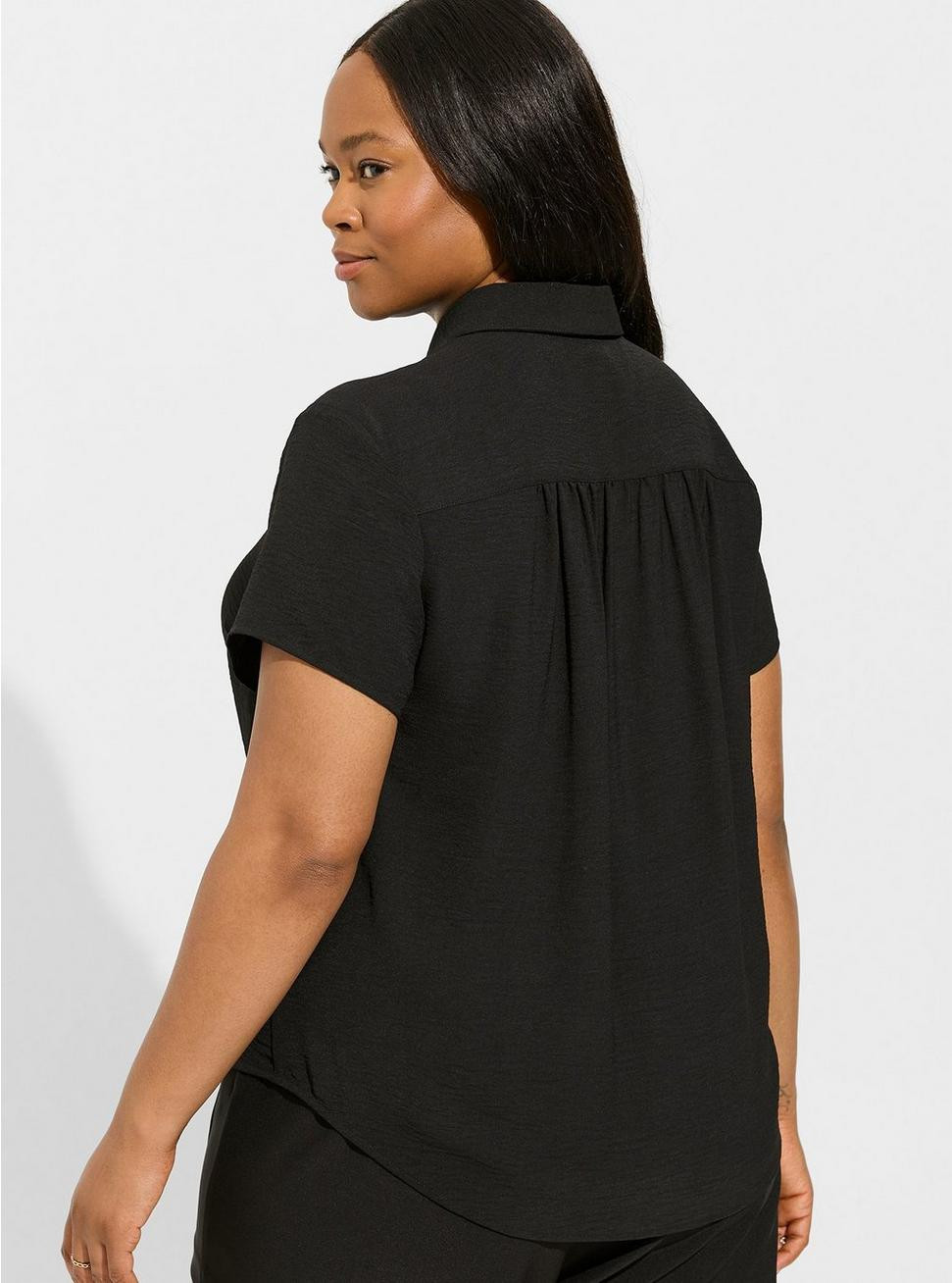 Seersucker Button Front Short Sleeve Shirt | Torrid (US & Canada)