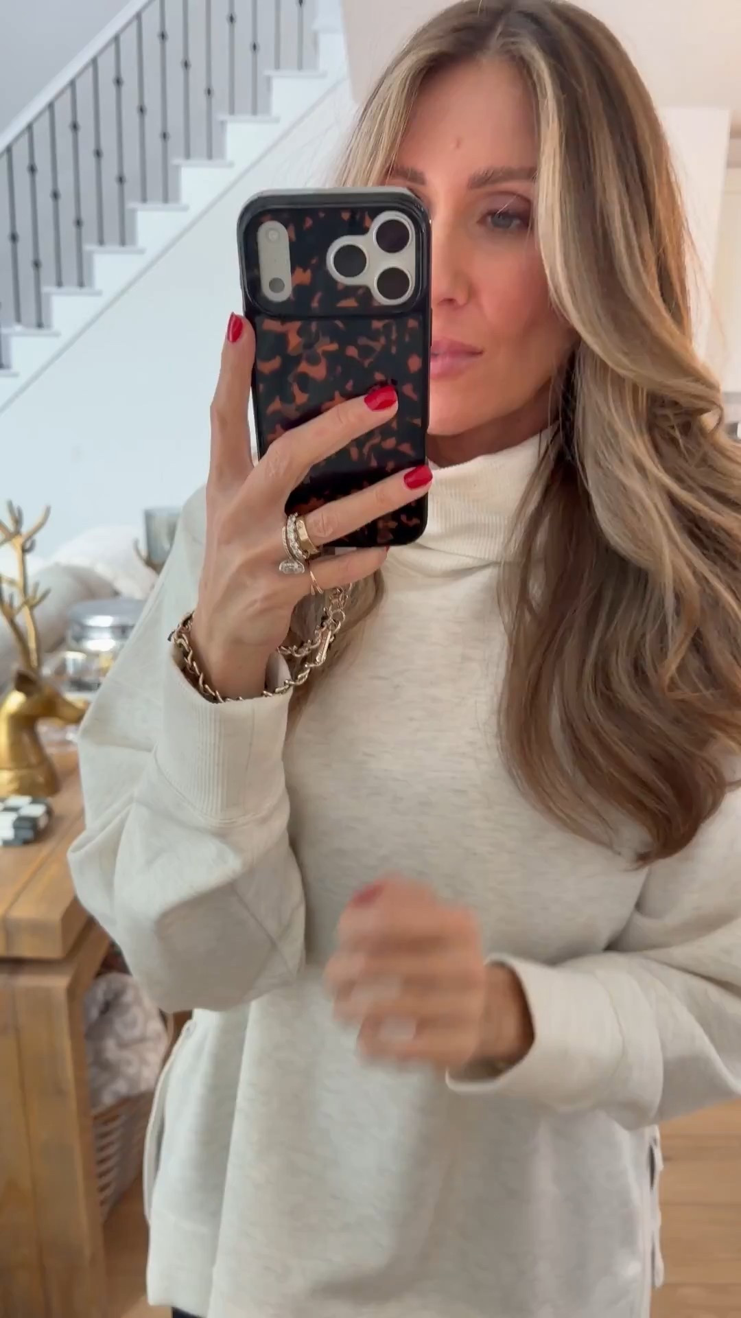 Target tunic size medium
Target Athleisure, active wear, mom outfit, casual winter outfit inspo, themominstylee

#LTKSeasonal #LTKootd #LTKmomlife