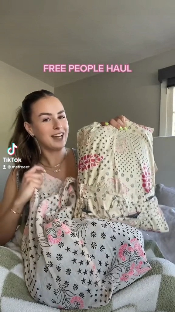 Free people, free people haul, FP haul, hailee sweater set, tube top, strapless top, denim jacket, oversized denim jacket, shopping haul, casual outfits

#LTKfit #LTKFind #LTKunder100