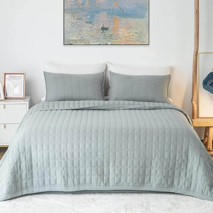 DAWNDIOR Oversized King Quilt Set Bedspreads ＆ Coverlet Lightweight Summer Grey Bedding Sets Fa... | Amazon (US)