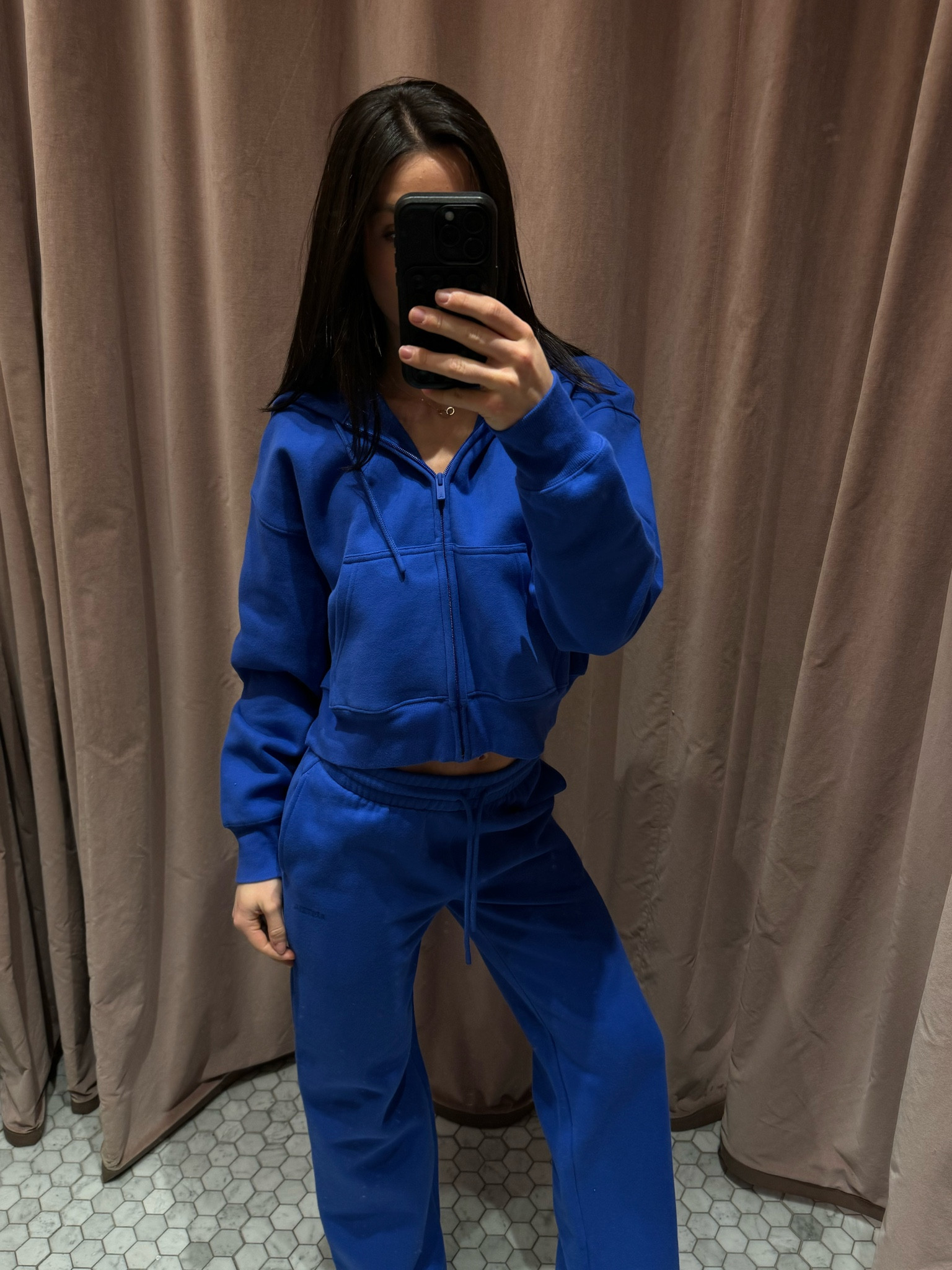 Obsessed w this color 

#LTKStyleTip #LTKActive #LTKSeasonal