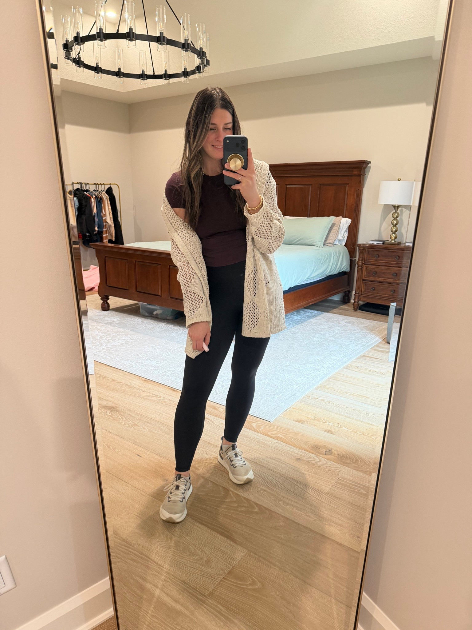 OOTD // use code Hometownmomma to save on all birds 

#LTKgrwm #LTKootd #LTKmomlife