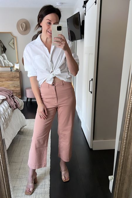 Spring outfit idea! Loving this high waisted crop pants. 

#LTKFind #LTKunder50 #LTKSeasonal