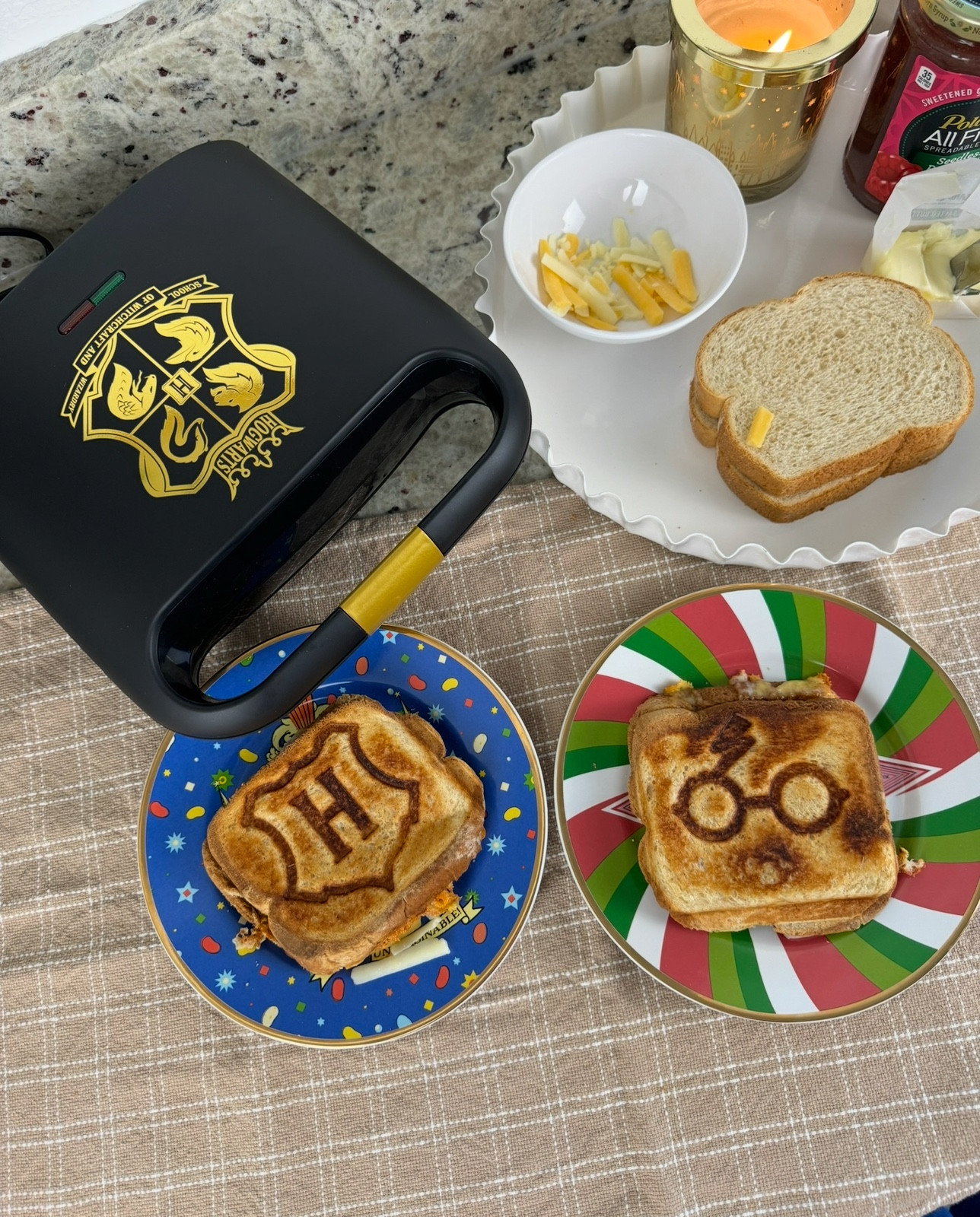 Harry Potter sandwich maker! 

#LTKHome #LTKfoodie #LTKGiftGuide