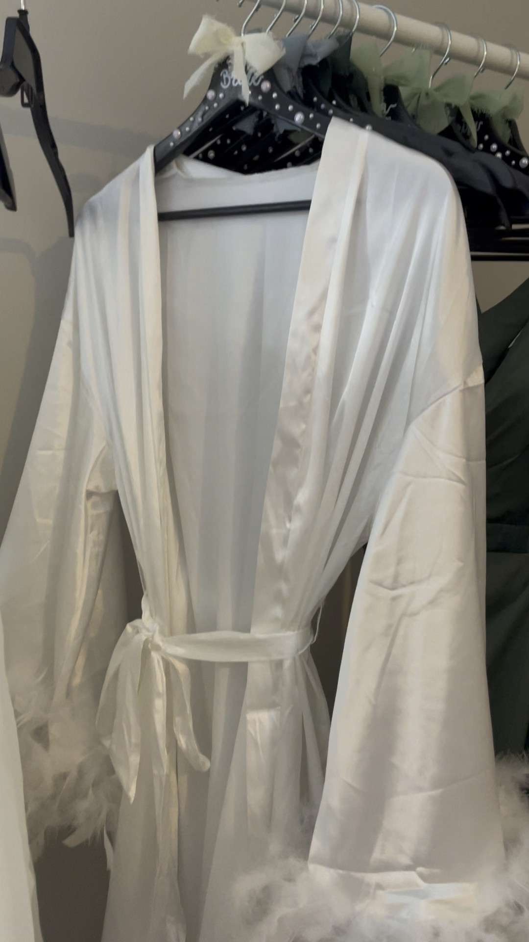 Feather robe for a boudoir shoot or getting ready pics day of the wedding!? Yes plz!!! 

#LTKstyletip #LTKfindsunder50 #LTKwedding