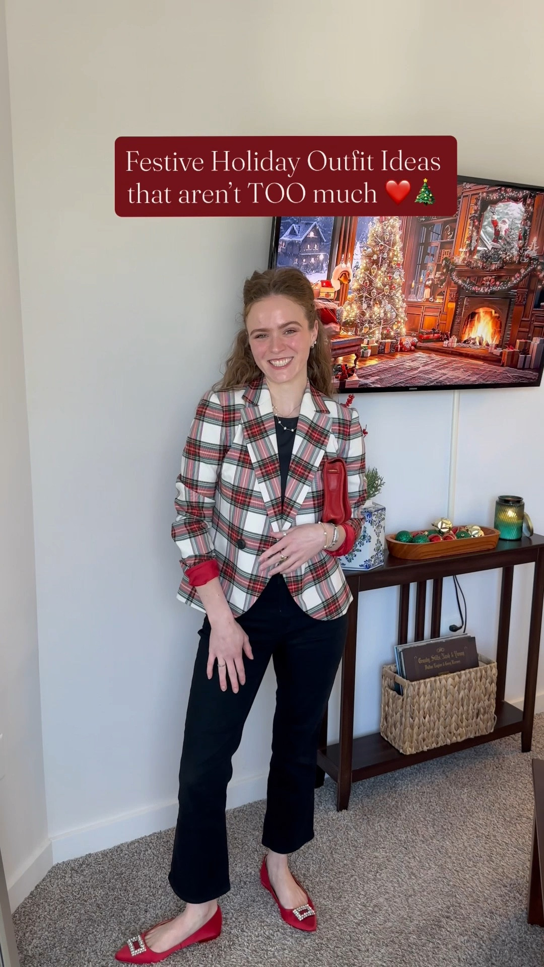 Festive holiday outfit ideas that aren’t TOO much!! ❤️🎄 With all the holiday parties and events happening, these looks are festive…without being overkill! Which is your favorite?

#LTKHoliday #LTKSeasonal #LTKootd