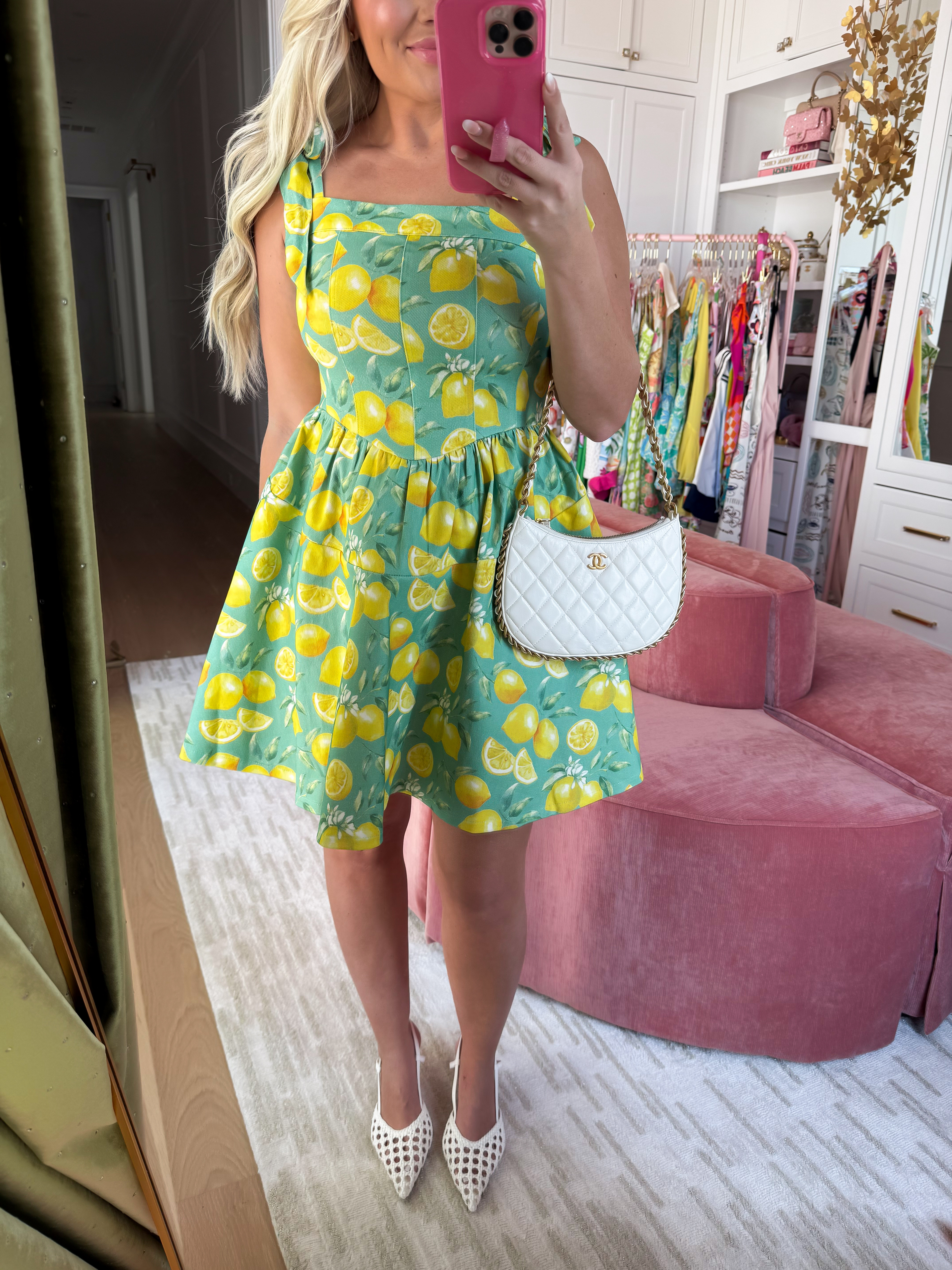 The perfect summery dress I love this yellow lemon print. Wearing size small! 

#LTKootd #LTKgrwm