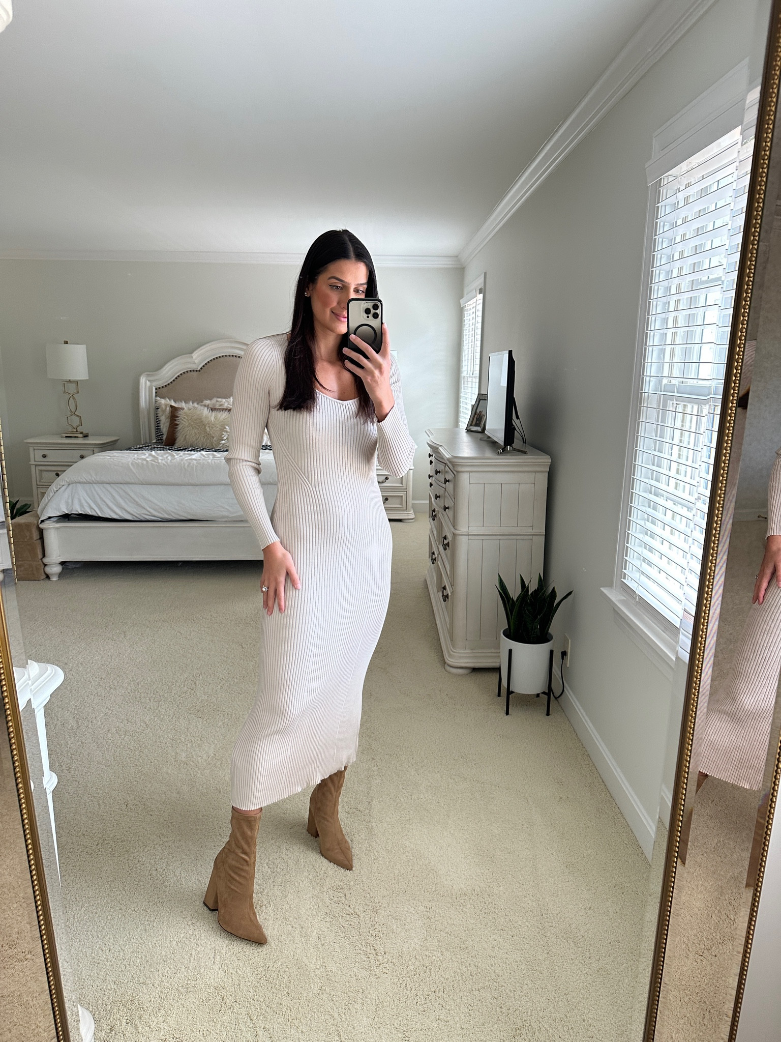 Midi sweater dress, Abercrombie fashion, sock booties, holiday outfit 

#LTKxAF #LTKHoliday #LTKSeasonal