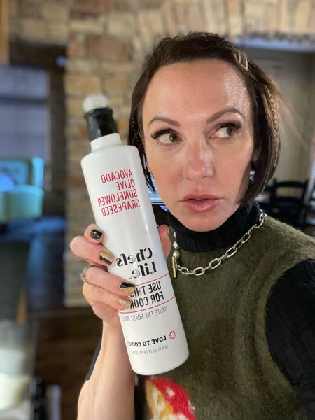 Currently cooking my fajitas with Chefs Life… apparently it’s a blend of oils that you can use with anything… perfect for people like me who just wing it in the kitchen🤪

#LTKfamily #LTKhome #LTKHoliday