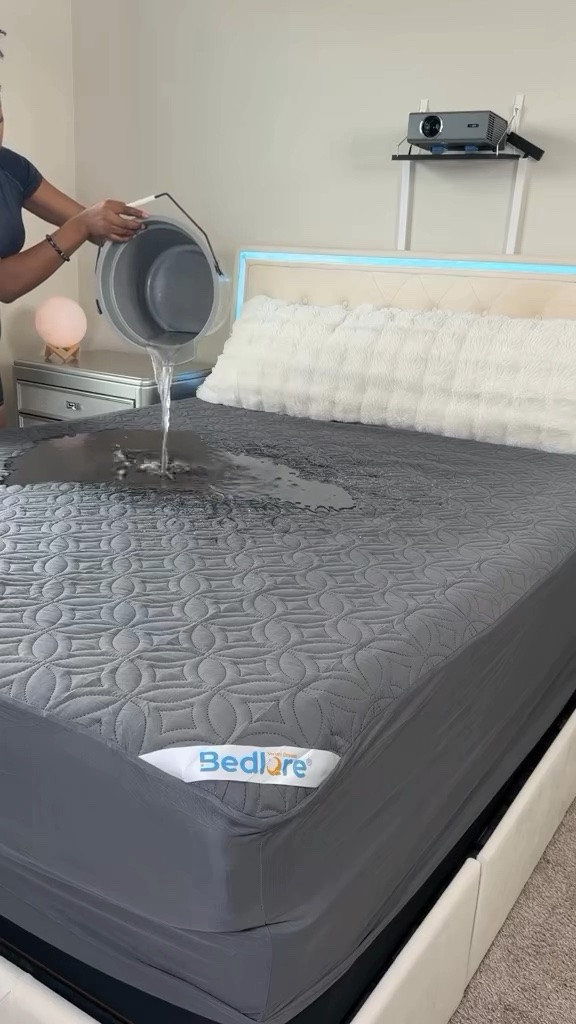This waterproof mattress protector is the truth! 100% waterproof and nothing will ruin your mattress ✨#waterproof #mattresscover #waterproofmattresscover #waterproofmattressprotector #ad

#LTKHome