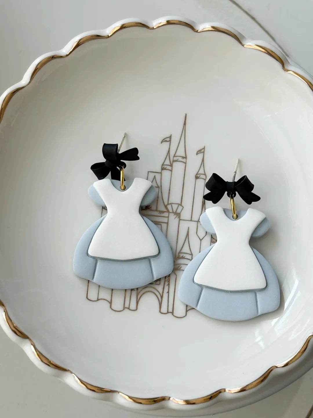 Alice in Wonderland Earrings | Disney Inspired Earrings | Magical Earrings | Disney Park Earrings... | Etsy (US)