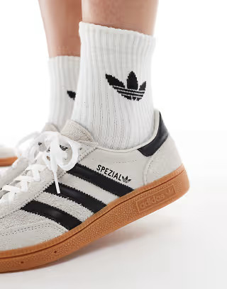 adidas Originals Handball Spezial trainers in cream and black with gum sole | ASOS (Global)
