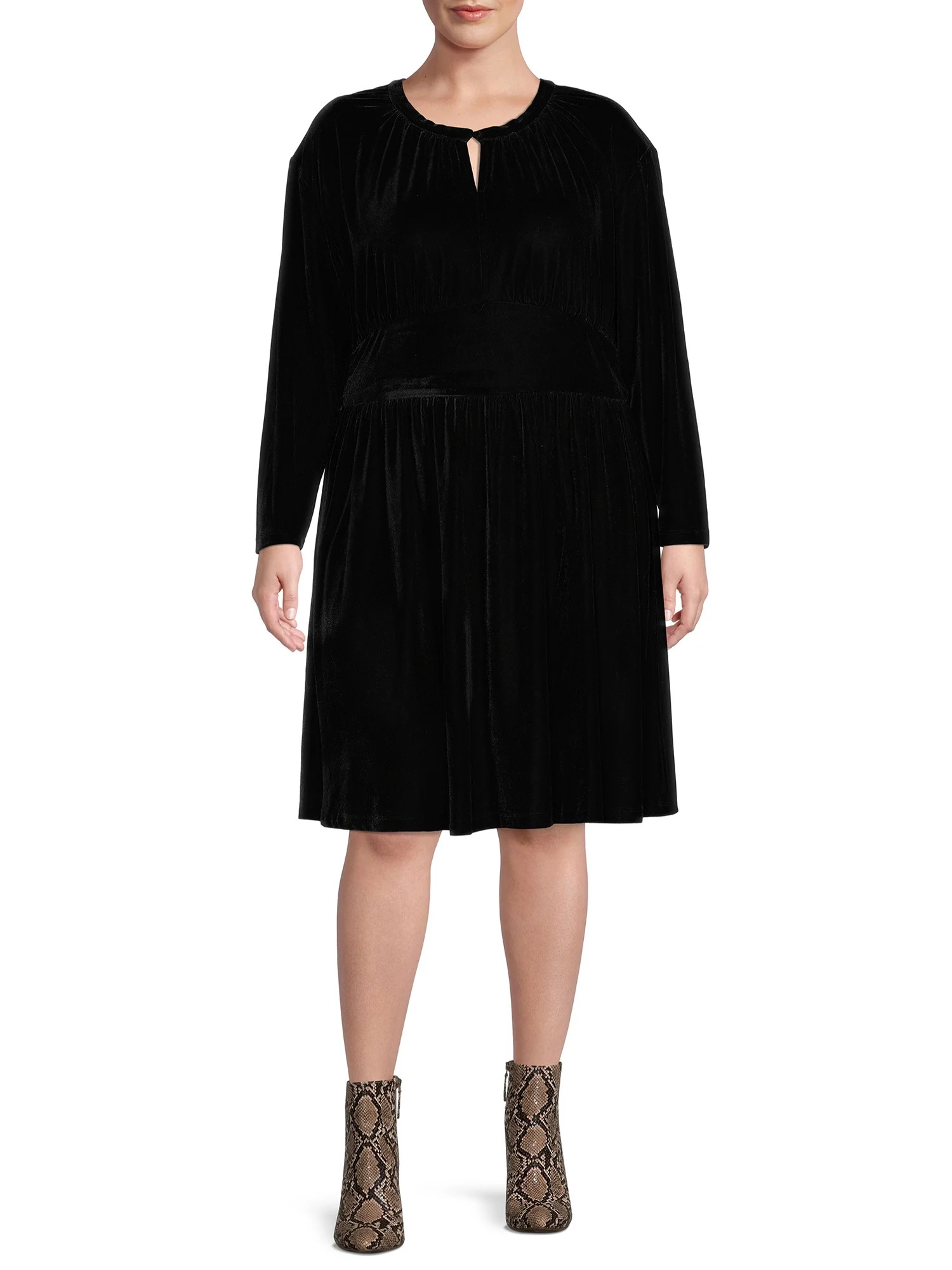 Terra & Sky Women's Plus Size Keyhole Velvet Dress | Walmart (US)