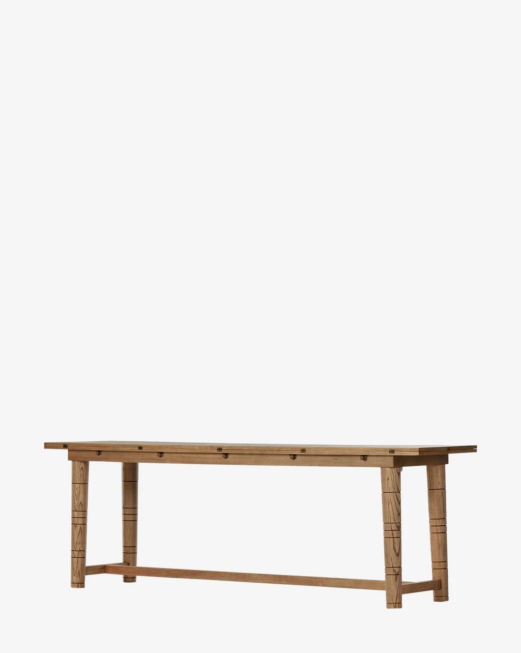 Leonie Console | McGee & Co. (US)