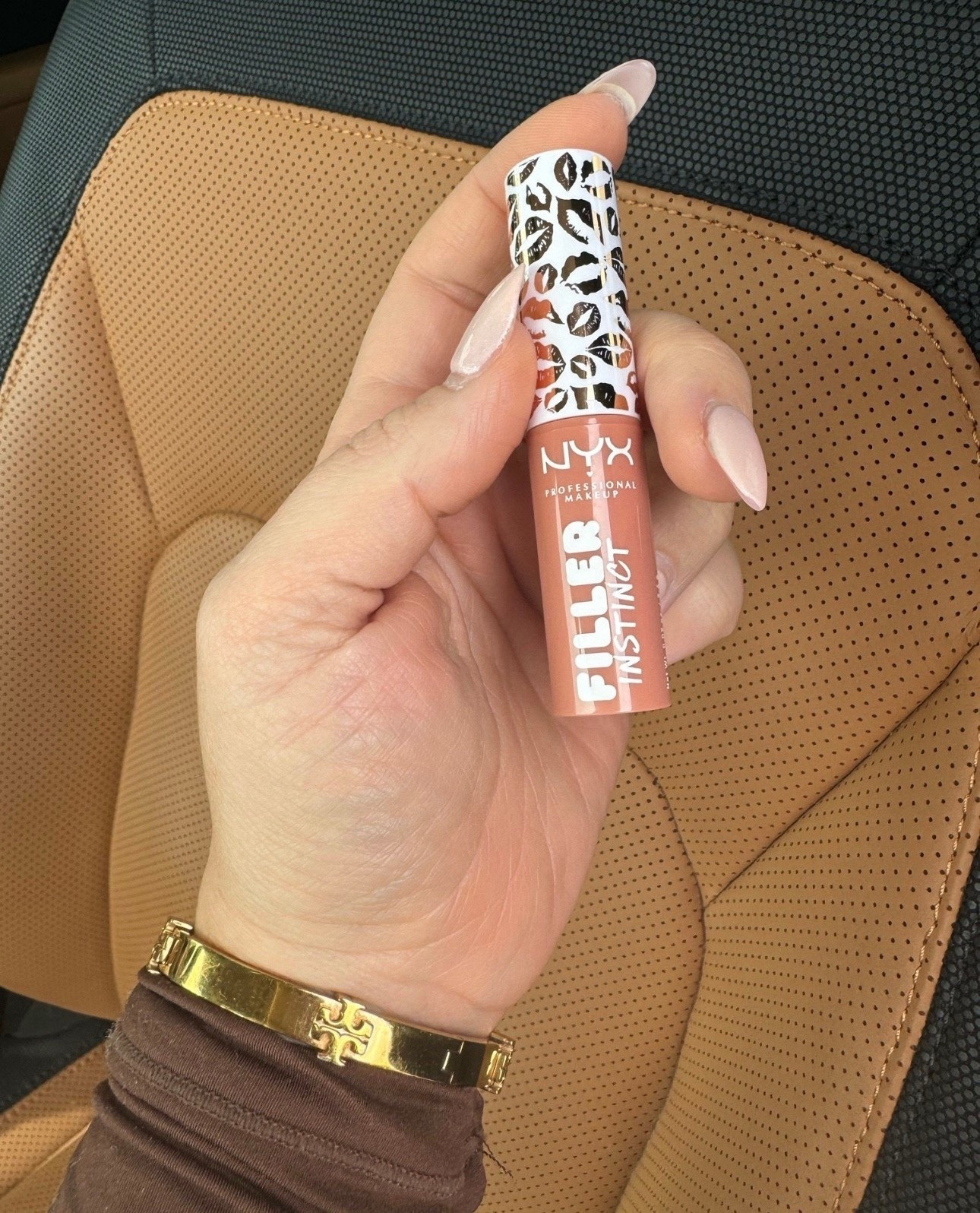 Such a good lip color! One of my faves.

#LTKStyleTip #LTKBeauty #LTKgrwm