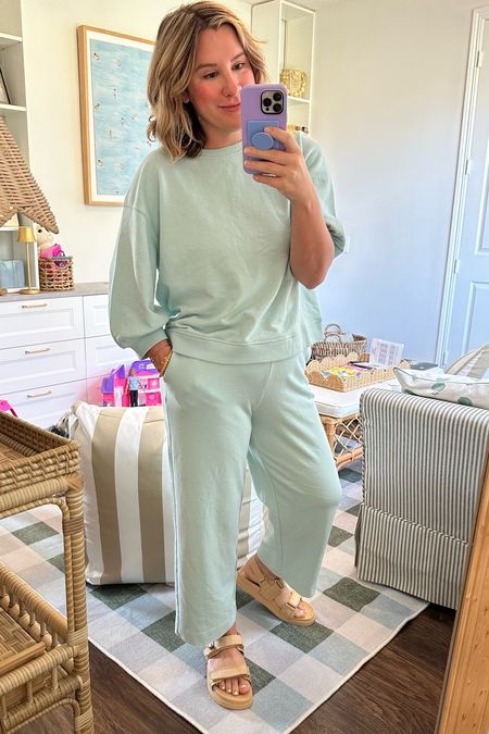 Love this set. Runs TTS. I know the photos on the listing make it look like two different colors, but they do match in real life. ❤️ Sandals are super comfy too! Loungeset, two piece set, sweats, lounge clothes 

#LTKfindsunder50 #LTKmidsize