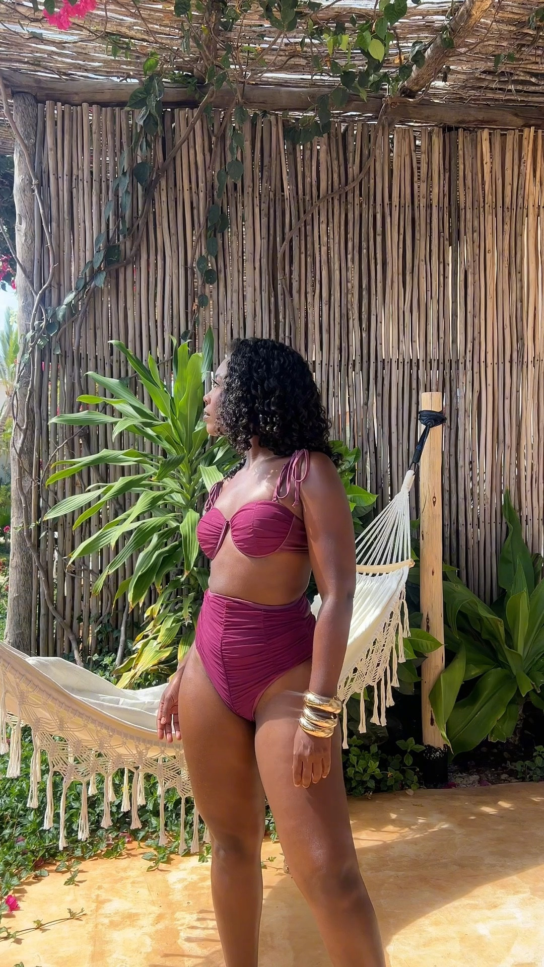 1. @flowbyanyamah
2. @andreaiyamah
3. @wannifuga

#LTKCyberWeek #LTKFindsUnder50 #LTKTravel