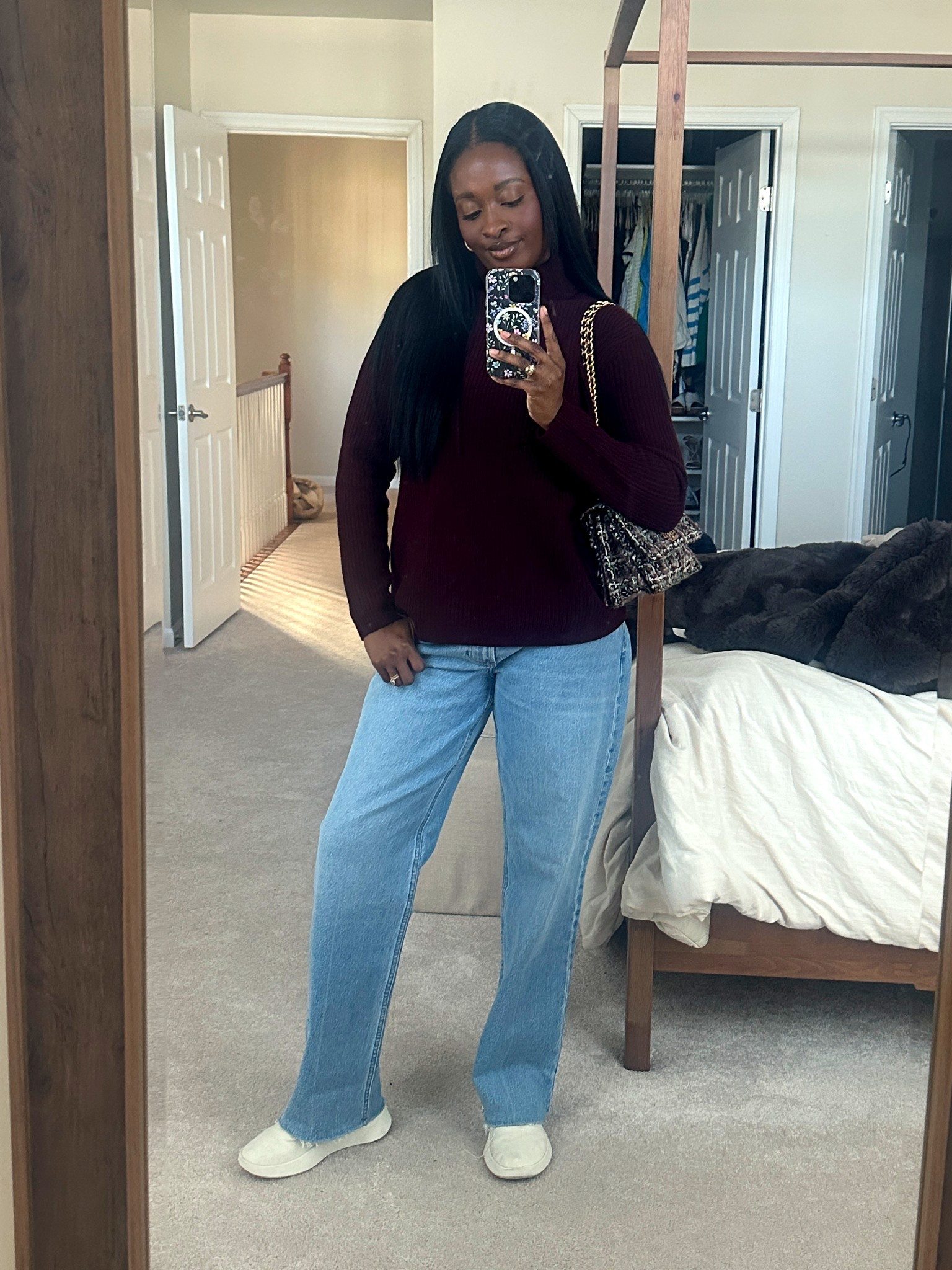 Quince cashmere sweaters are really good quality! Love this one. I’m wearing a size small 

#LTKootd #LTKHoliday #LTKSaleAlert