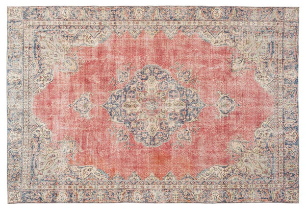 Dzianis | Revival Rugs 