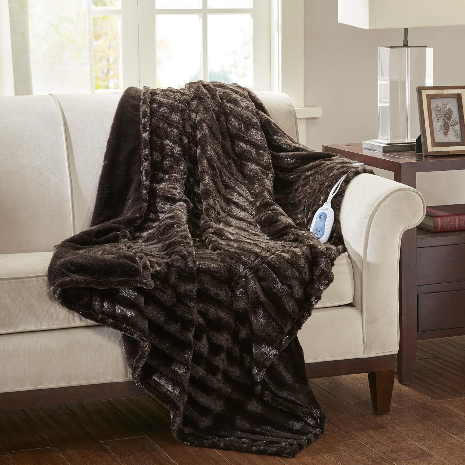 Beautyrest Duke Blanket Luxury Oversize Electric Throw Premium Soft Cozy Brushed Long Faux Fur fo... | Amazon (US)