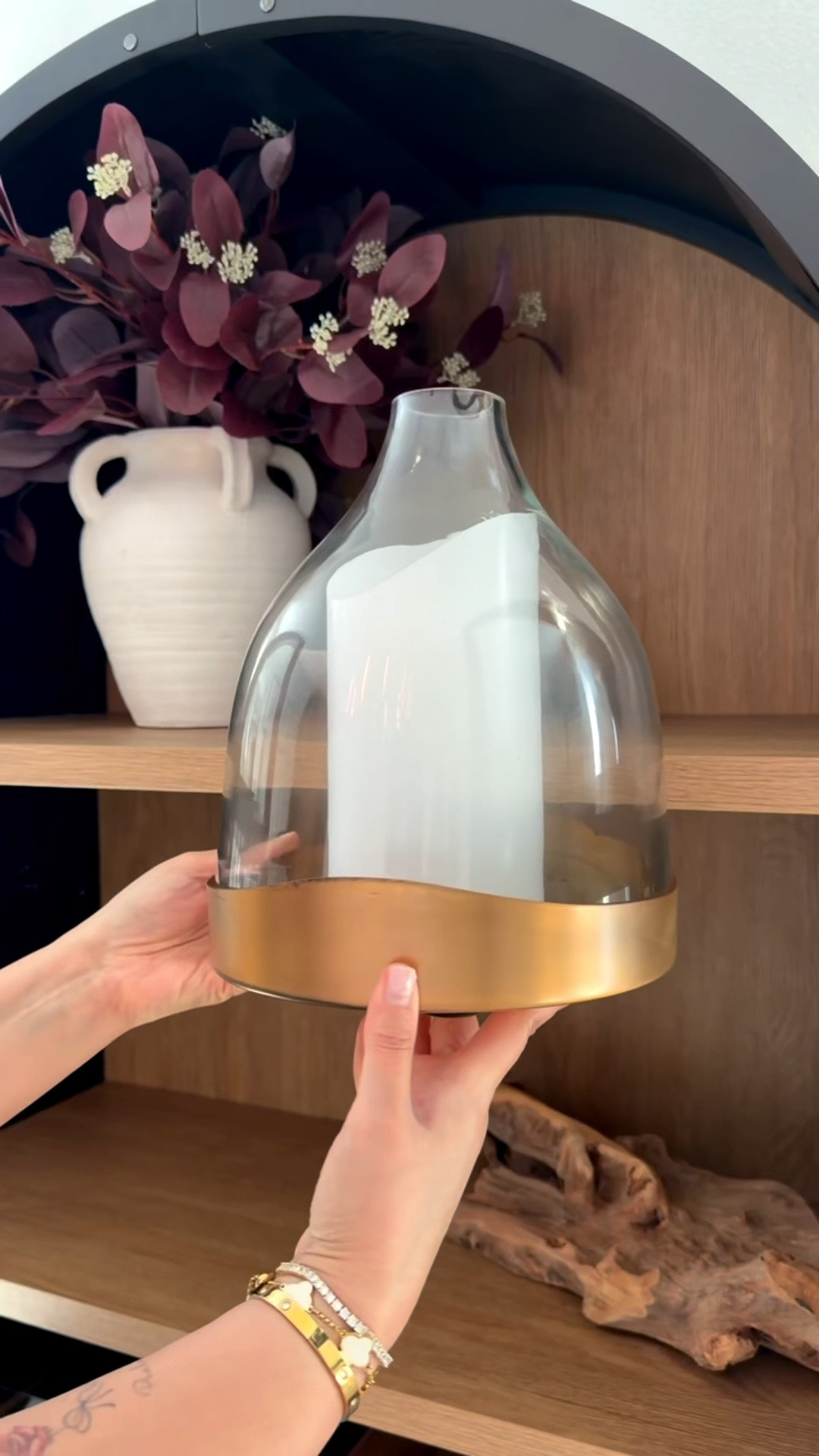 Home decor that looks expensive but it’s from Amazon ❤️



Home decor | wall art | glam home decor | luxe home | amazon finds | candle holders | home textures | affordable home decor | living room