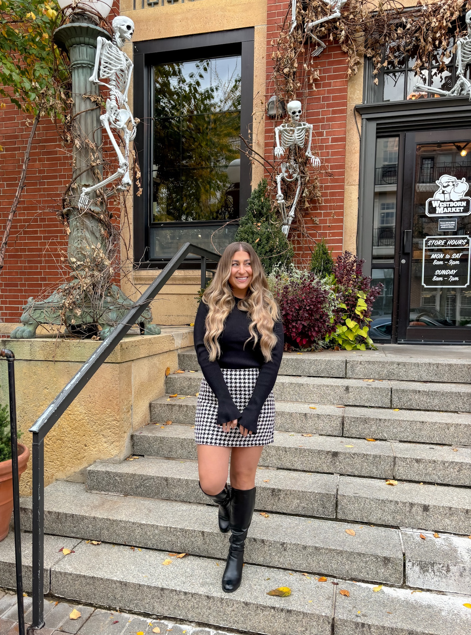 Are they behind me? 💀



#LTKmidsize #LTKSeasonal #LTKworkwear