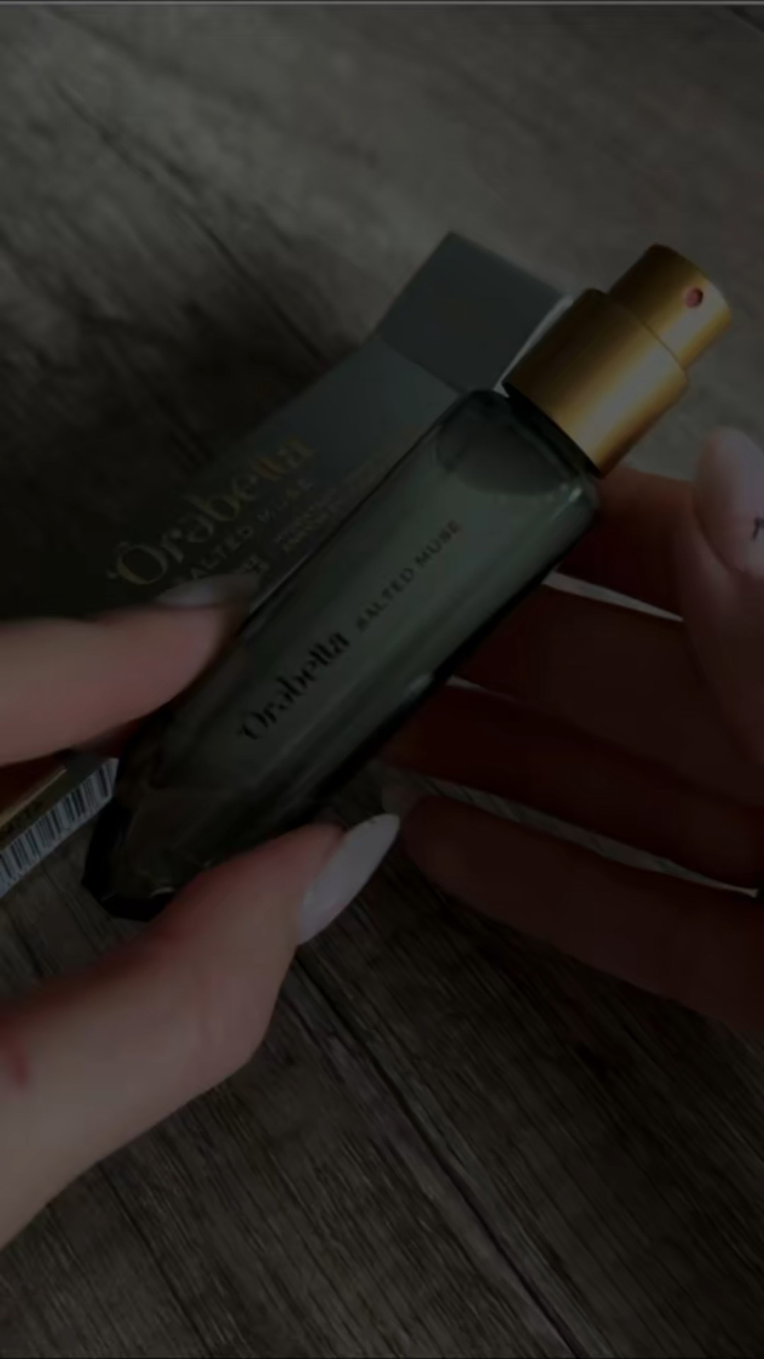 Tiny unpacking of Orebella Salted muse it's absolutely adorable and the scent is
EVERYTHING, love it from the beginning.
Definitely will go with the big bottle. This is the parfume that will be associated with some memories, if you know what i mean
orebella salted muse beautyunpacking

#LTKBeauty #LTKGiftGuide #LTKFindsUnder50