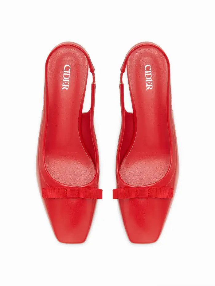 CHUNKY HEELED SANDALS CHF 44.90 | Cider