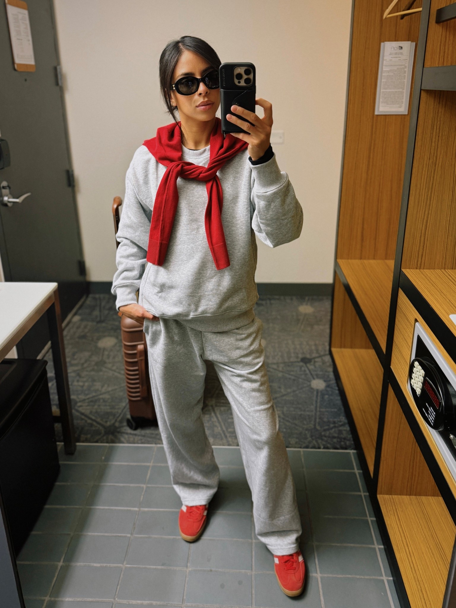 Comfy travel fit ❤️
#travel #traveloutfit

#LTKootd #LTKStyleTip #LTKTravel